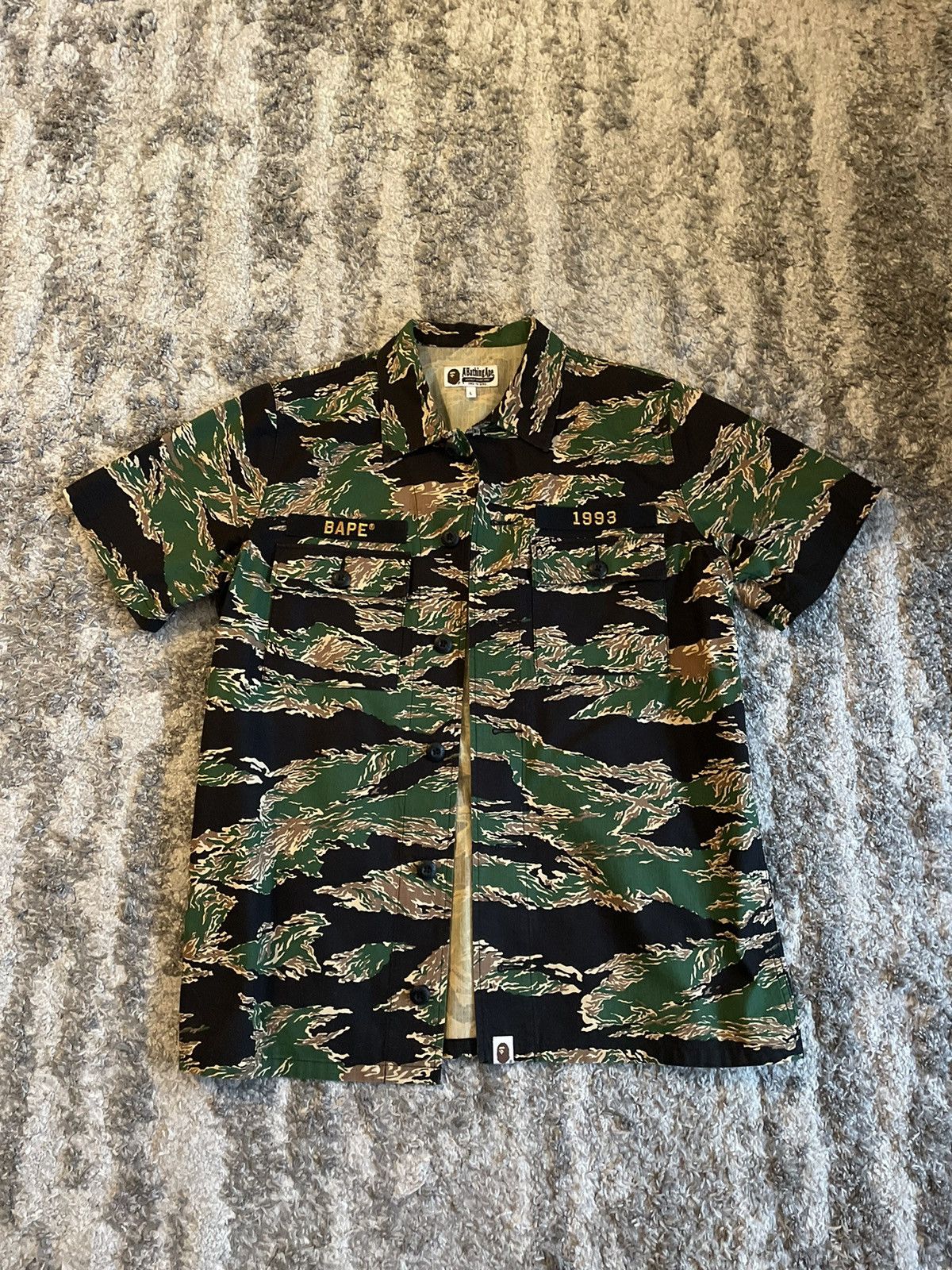 Bape A bathing ape shirt Size US L / EU 52-54 / 3 - 1 Thumbnail