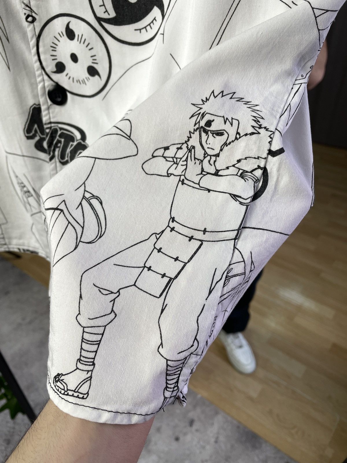 Japanese Brand × Vintage Vintage 2002 Naruto Graphic Tee Y2K T-Shirt Size US S / EU 44-46 / 1 - 4 Thumbnail