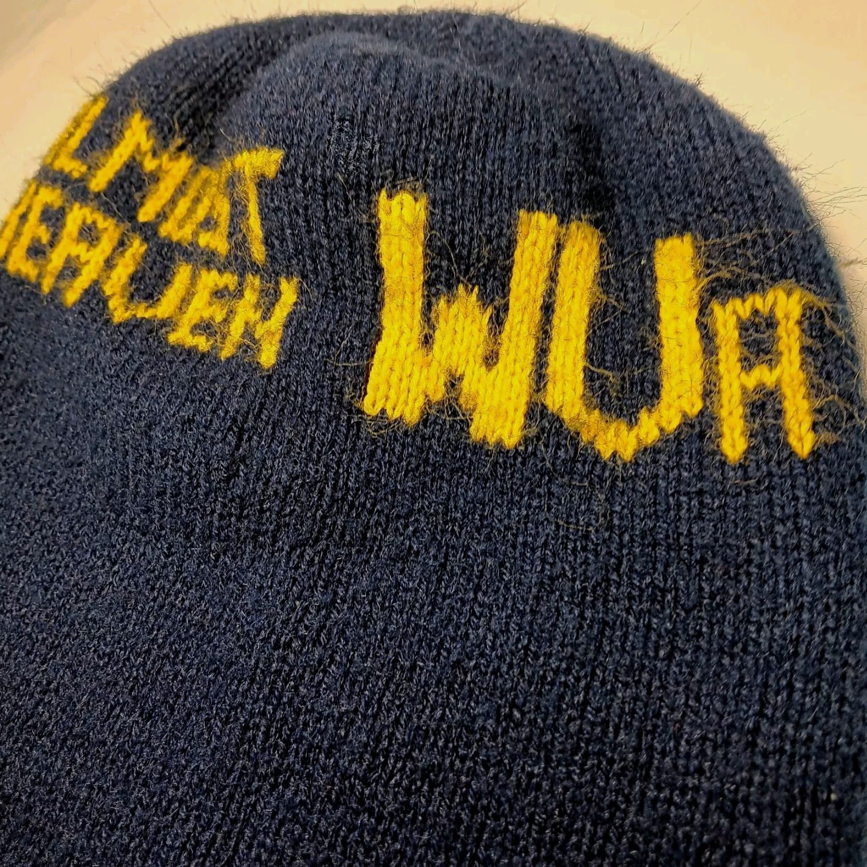 Vintage VINTAGE Boggin West Virginia Beanie - Knit Hat - Adult One Size - Blue Gold Acrylic - WVU Mountaineer - 90s/Almost Heaven Theme - Men Size ONE SIZE - 3 Thumbnail