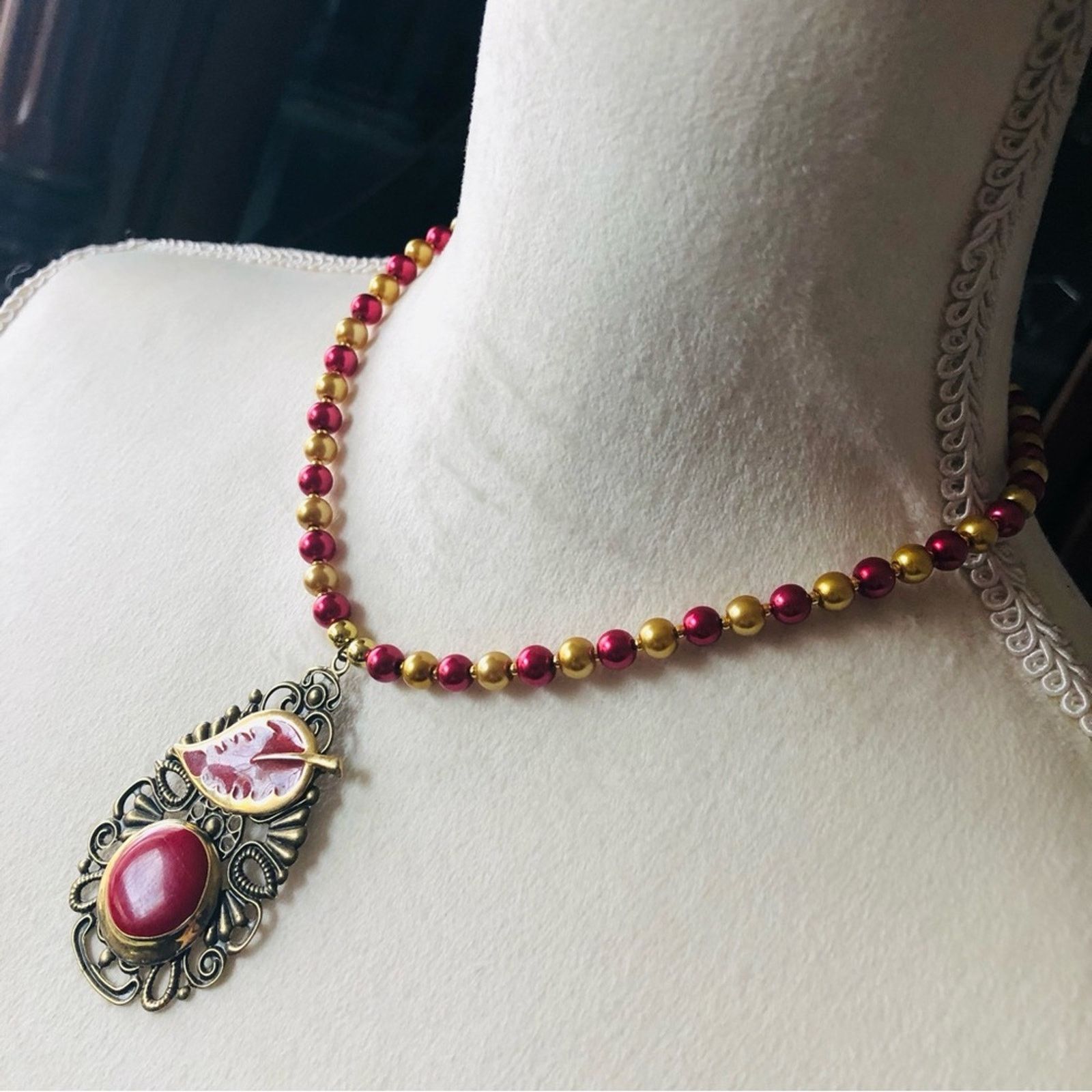 Handmade Handcrafted repurpose red enamel filigree pearl necklace Size ONE SIZE - 4 Thumbnail