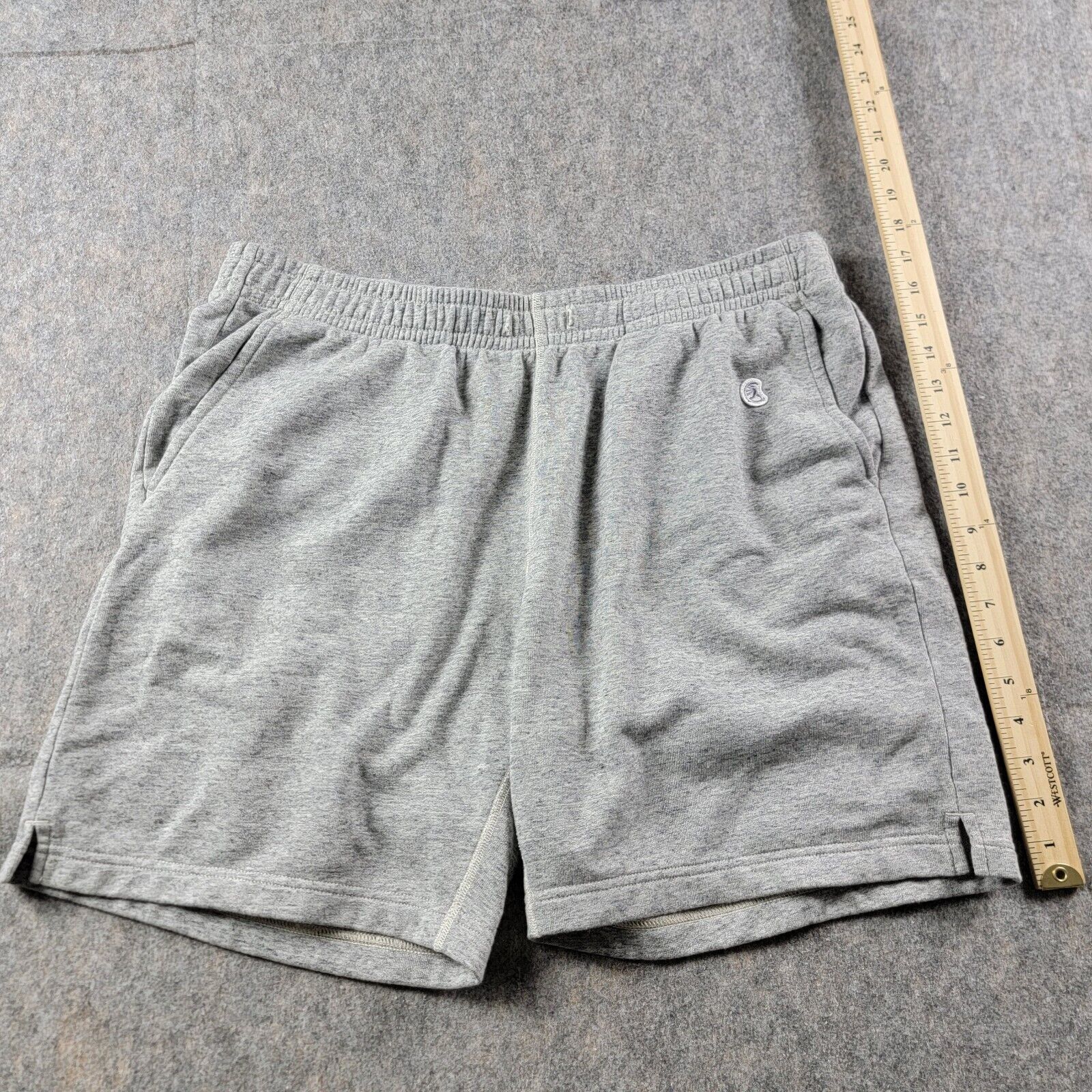 Todd Snyder Todd Snyder x Champion Warm Up Short Size US 34 / EU 50 - 5 Thumbnail
