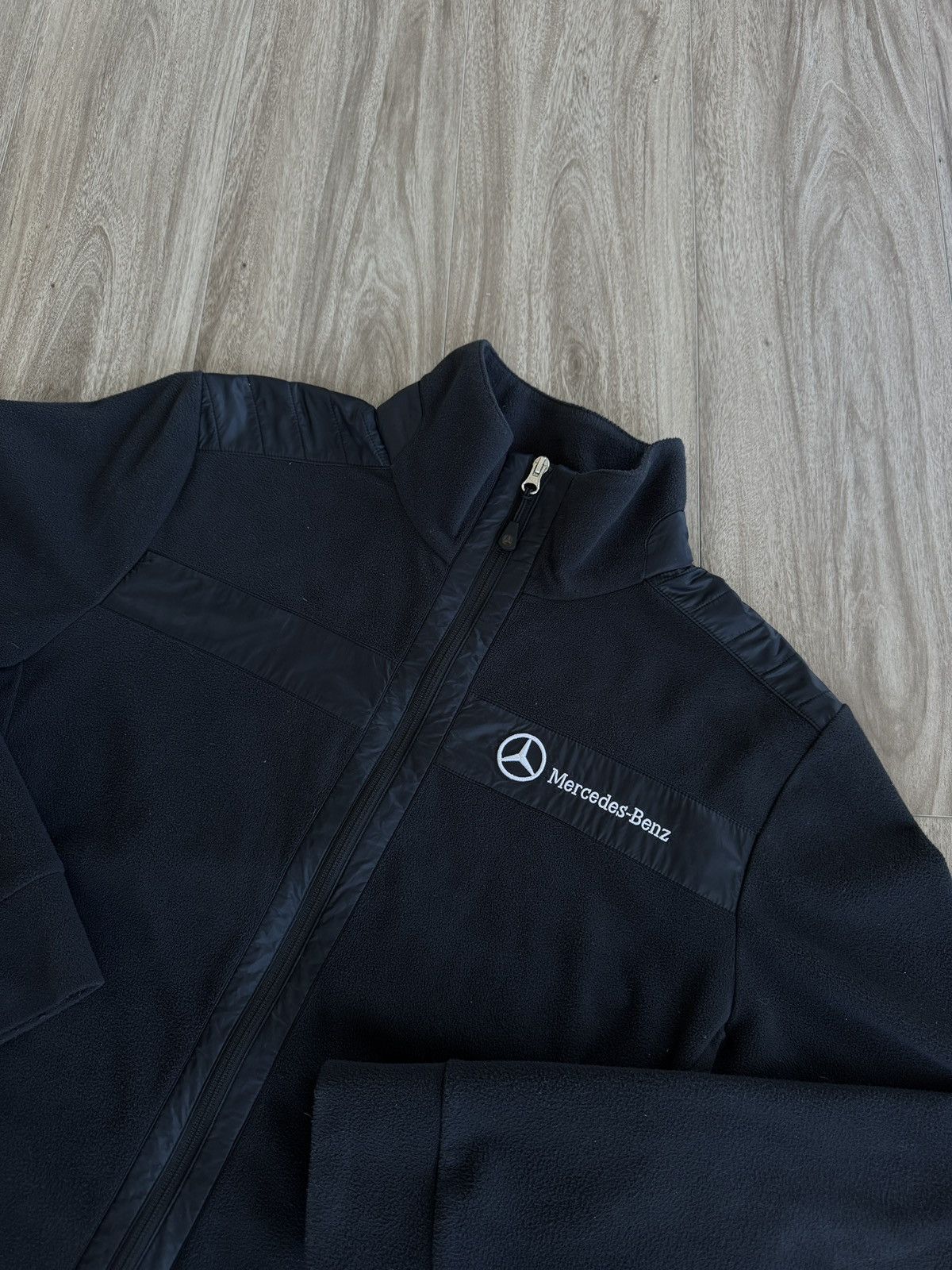 Mercedes-Benz Mercedes Benz Fleece Padded Zip Up Jacket Black Size US L / EU 52-54 / 3 - 3 Thumbnail