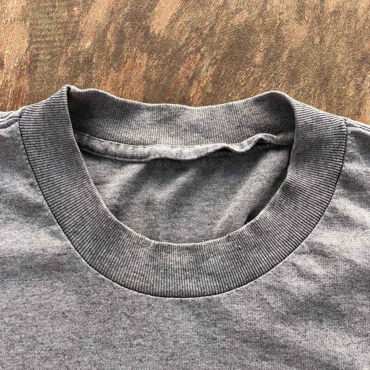 Quiksilver Vintage 90s Quiksilver Surfing T Shirt Size US L / EU 52-54 / 3 - 4 Thumbnail