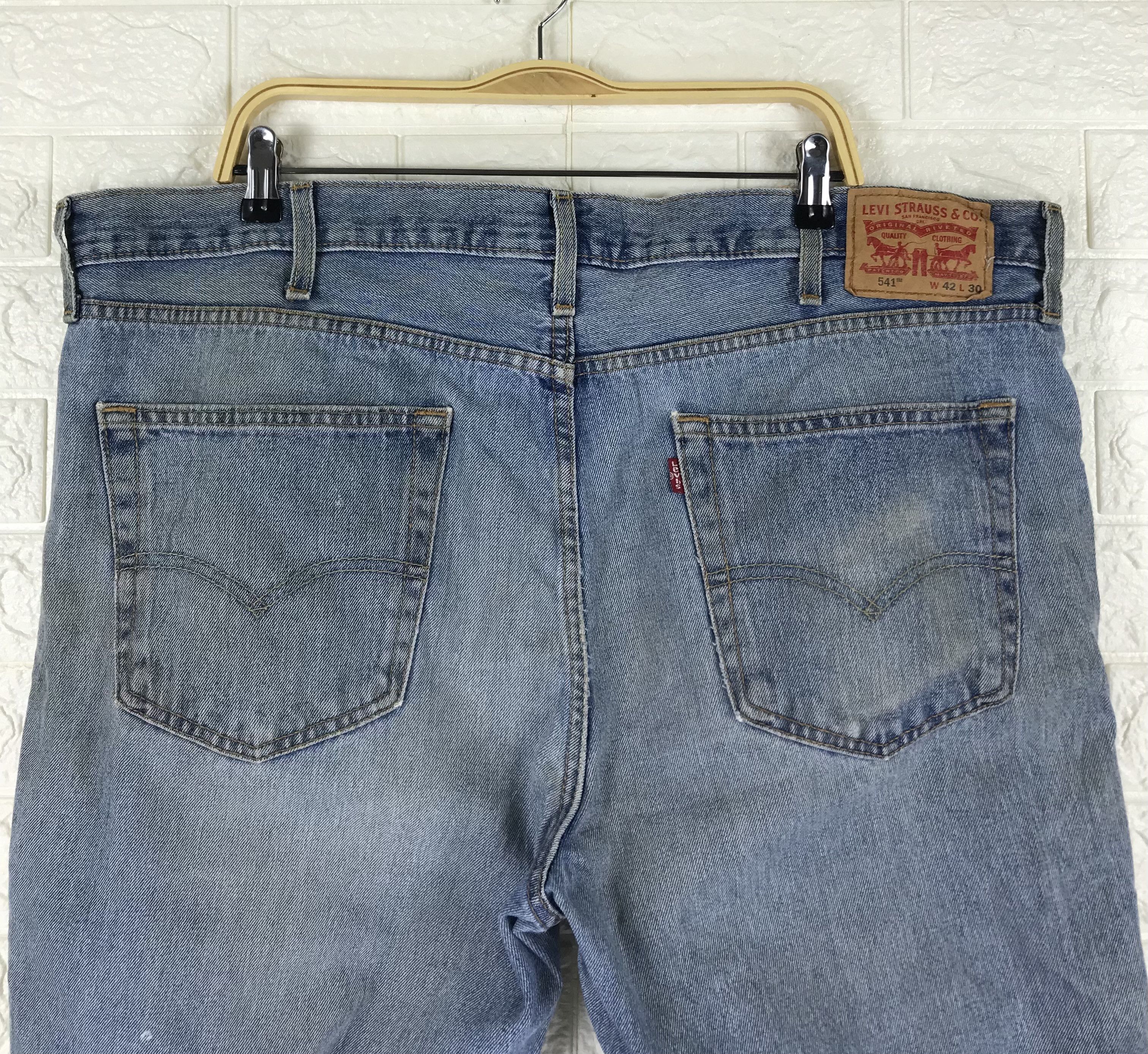 Levi's Vintage Levi's 541 Athletic Fit Jeans Size US 42 / EU 58 - 6 Thumbnail