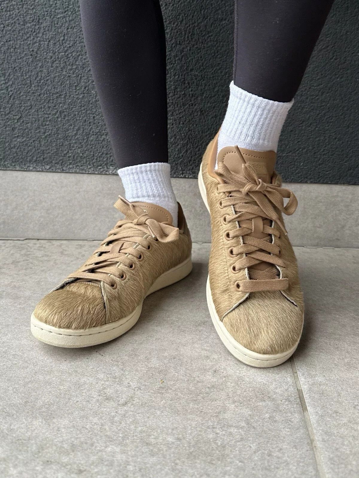 Adidas Adidas Stan Smith Shoes Pony Hair Womens Sneakers Rare Style Size US 6 / IT 36 - 7 Thumbnail