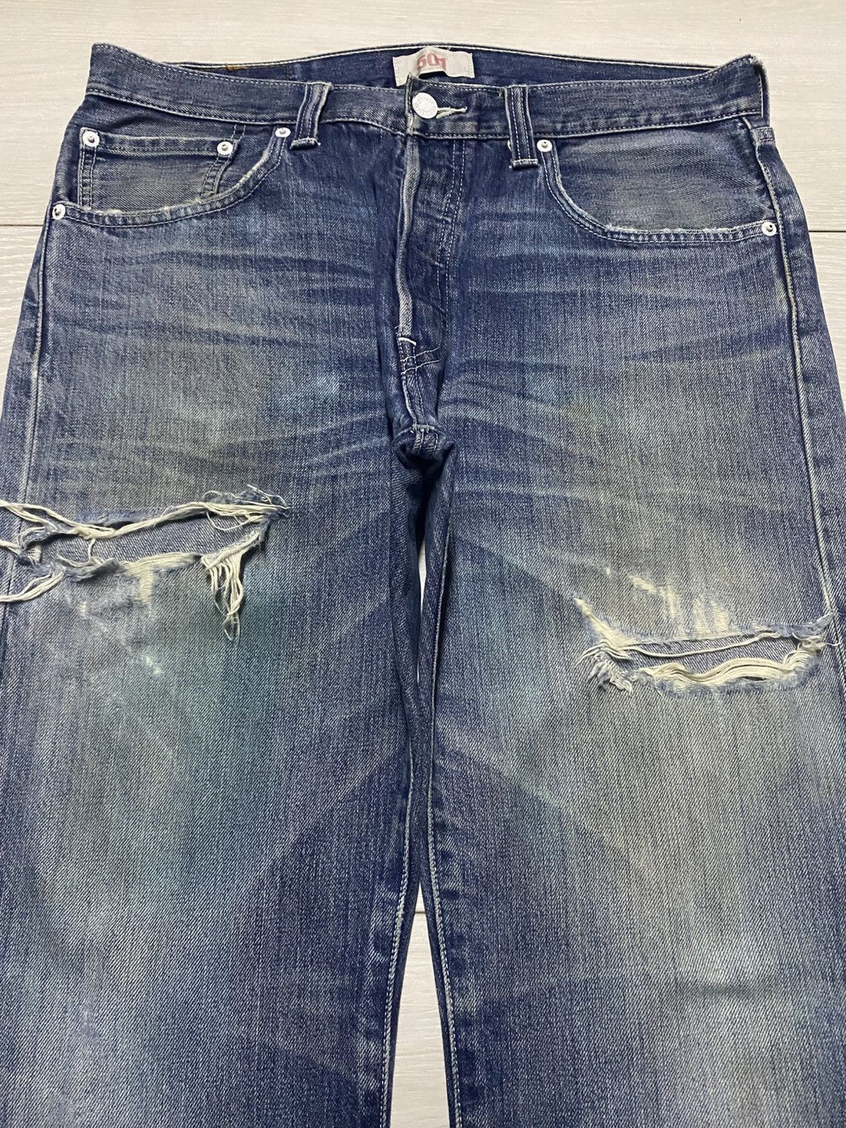 Levi's Vintage Levis 501 Distressed Loose Jeans Size US 33 - 3 Thumbnail