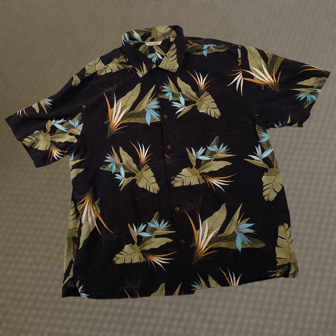 Vintage Paradise Collection Silk Hawaiian Camp Shirt Button Up Mens XL Resort Grunge Size US XL / EU 56 / 4 - 1 Thumbnail