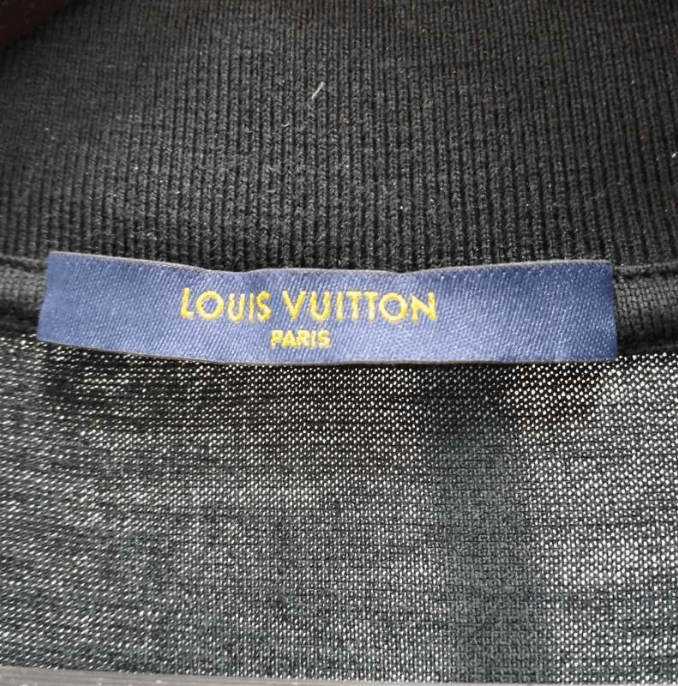 Louis Vuitton Louis Vuitton Long Sleeve T-shirt 3L EU Size US L / EU 52-54 / 3 - 3 Thumbnail
