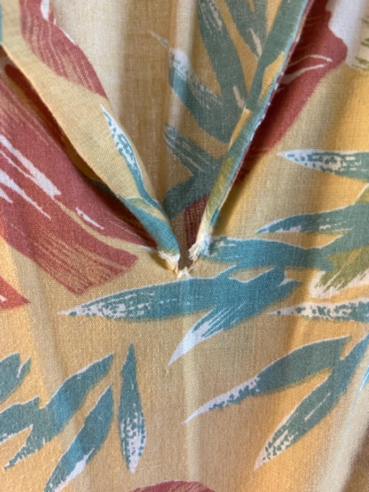 Unknown London Vintage Two-Piece Floral Print Shirt and Short Set Size ONE SIZE - 7 Thumbnail