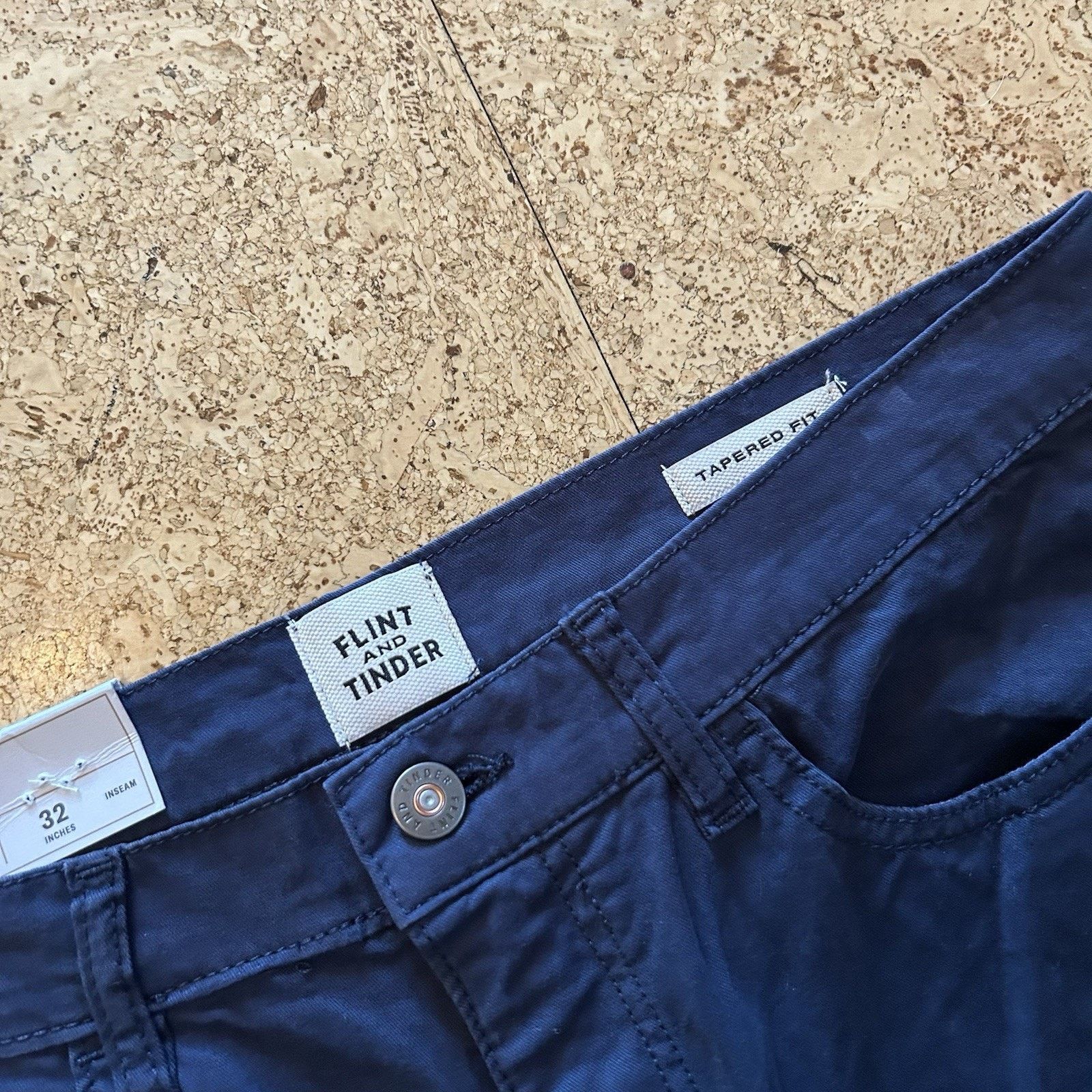 Flint And Tinder NEW Huckberry 365 Tapered Fit Stretch Chino Pants 33x32 Size US 33 - 2 Thumbnail