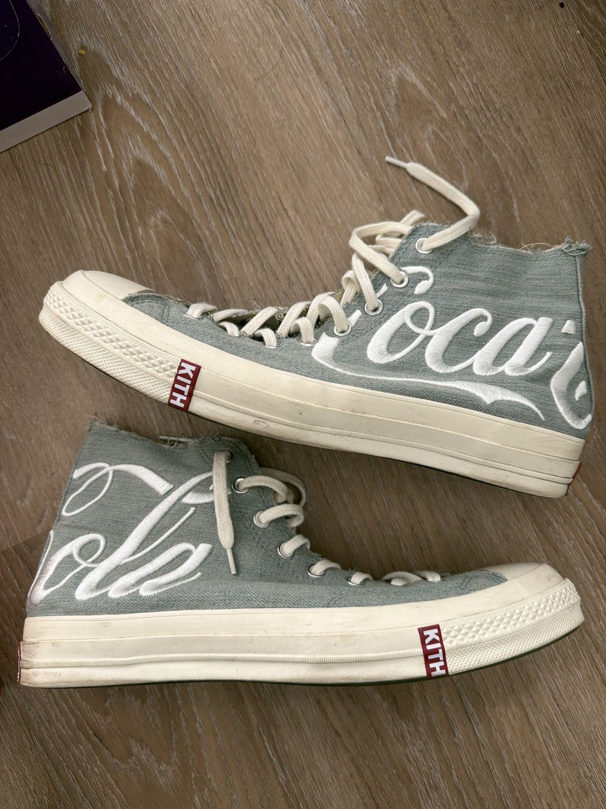 Coca Cola × Converse × Kith Kith converse cocacola chuck taylor denim Size US 13 / EU 46 - 4 Thumbnail