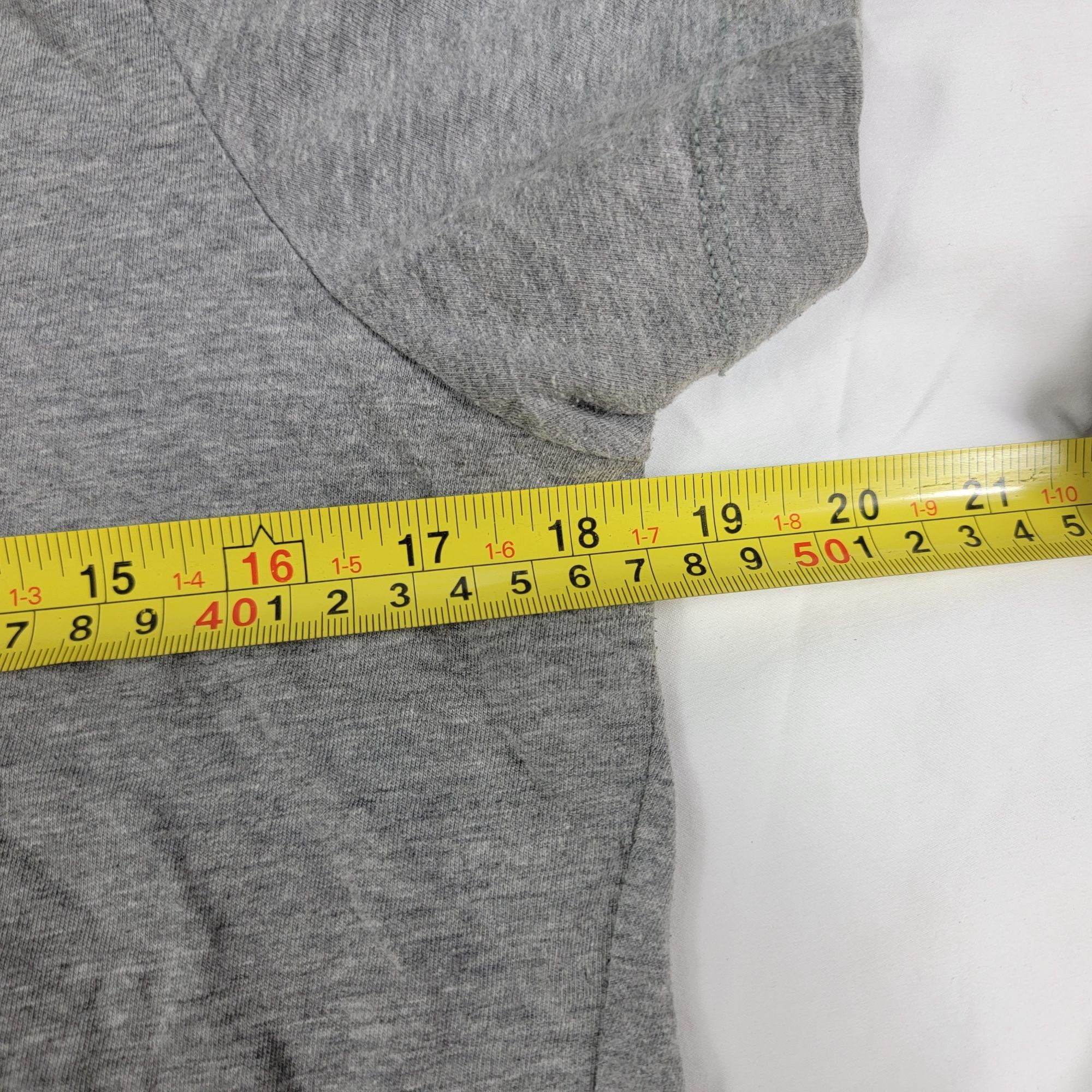 Nike Nike Womens XL Slim Fit Gray Shirt Anyone Anywhere Anytime A Size XL / US 12-14 / IT 48-50 - 6 Thumbnail
