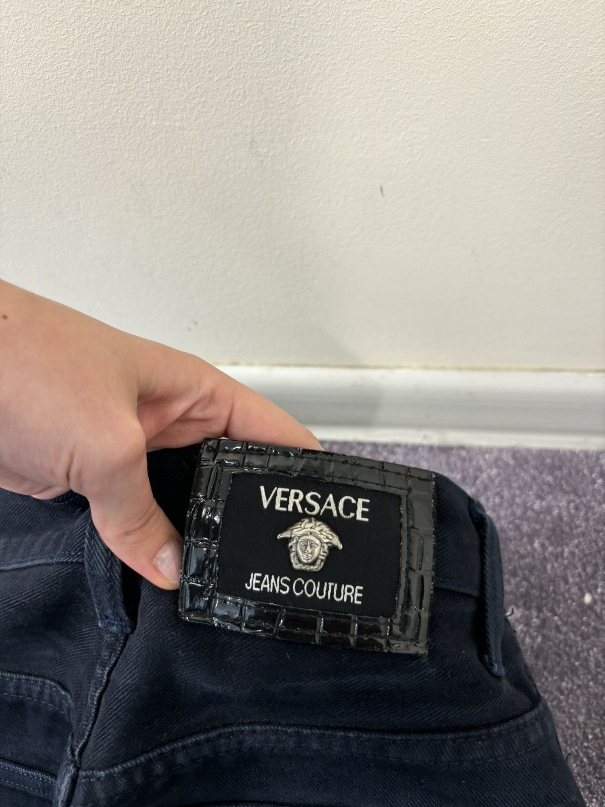Versace Jeans Couture Vintage Versace Jeans Couture Women’s Navy Blue Flared Jeans Size 28" / US 6 / IT 42 - 16 Thumbnail