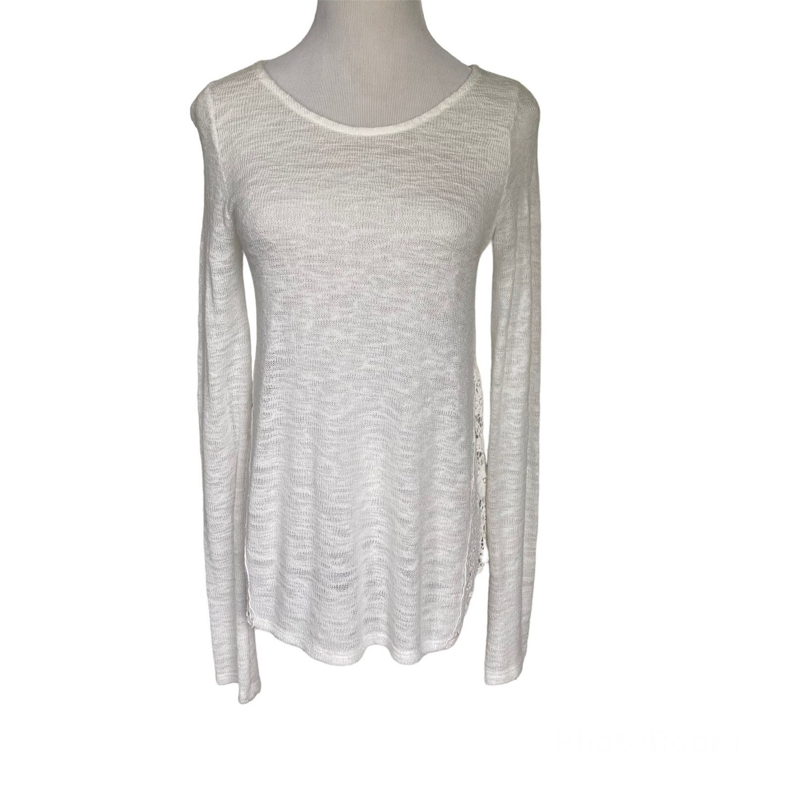 Other NEW Small White Long Sleeve Lightweight Crochet Sweater Size S / US 4 / IT 40 - 1 Thumbnail