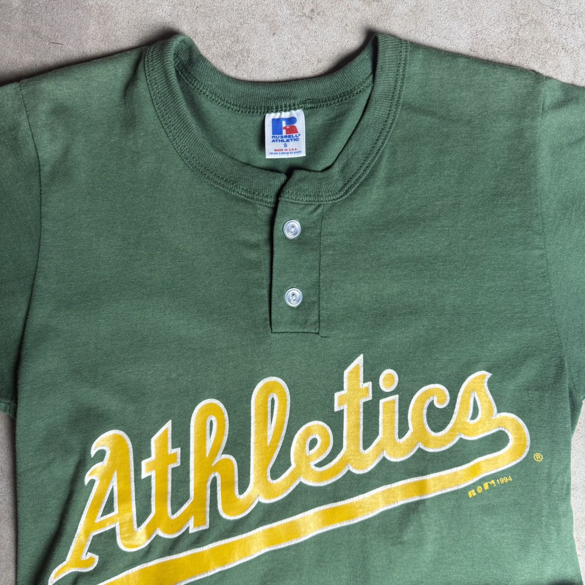 Russell Athletic Russell Athletic “Athletics” Graphic Henley Tee Size US S / EU 44-46 / 1 - 3 Thumbnail