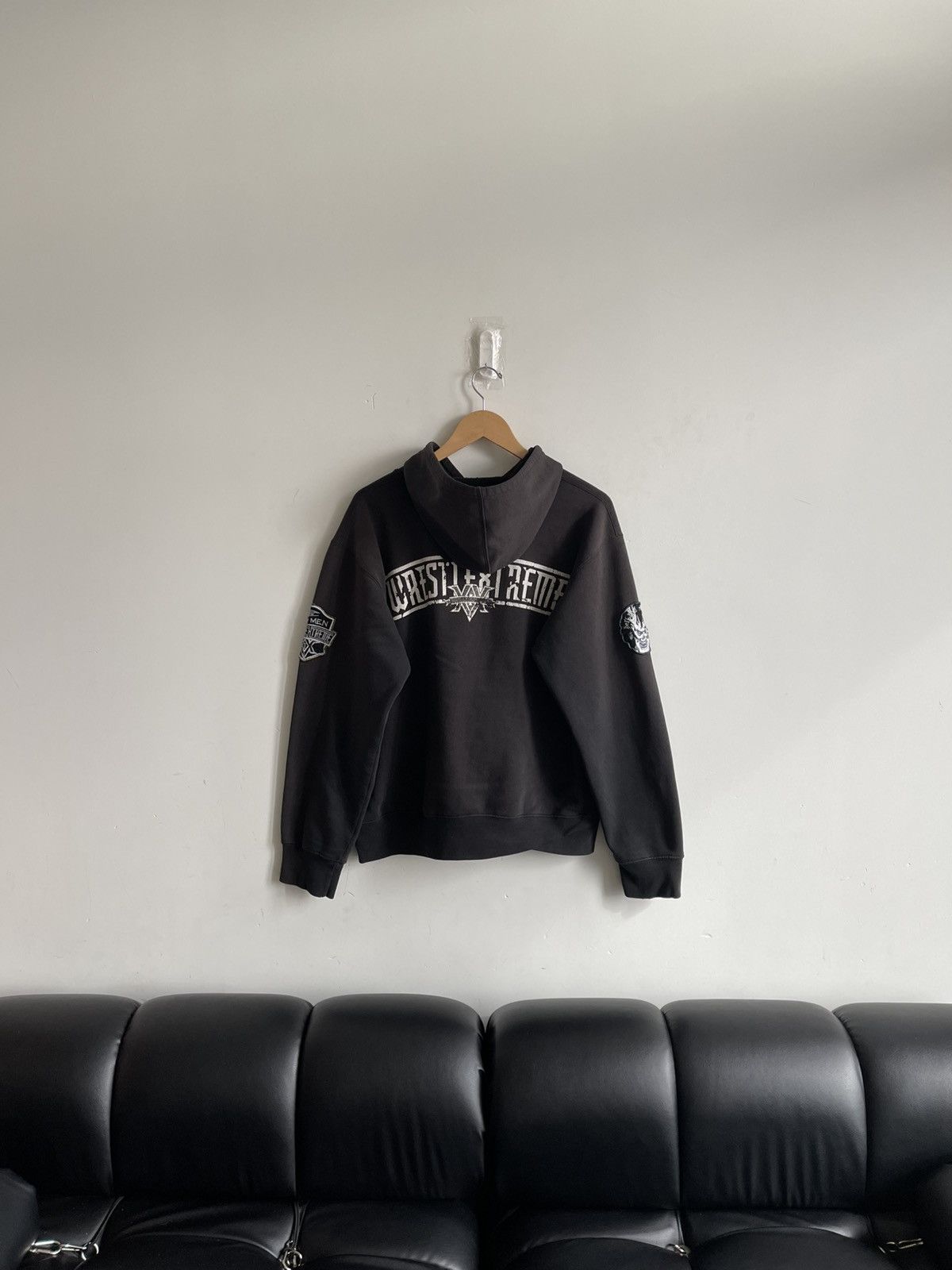 Vintage Vintage Black Sun Faded Wrestling Hoodie Size US XL / EU 56 / 4 - 6 Thumbnail