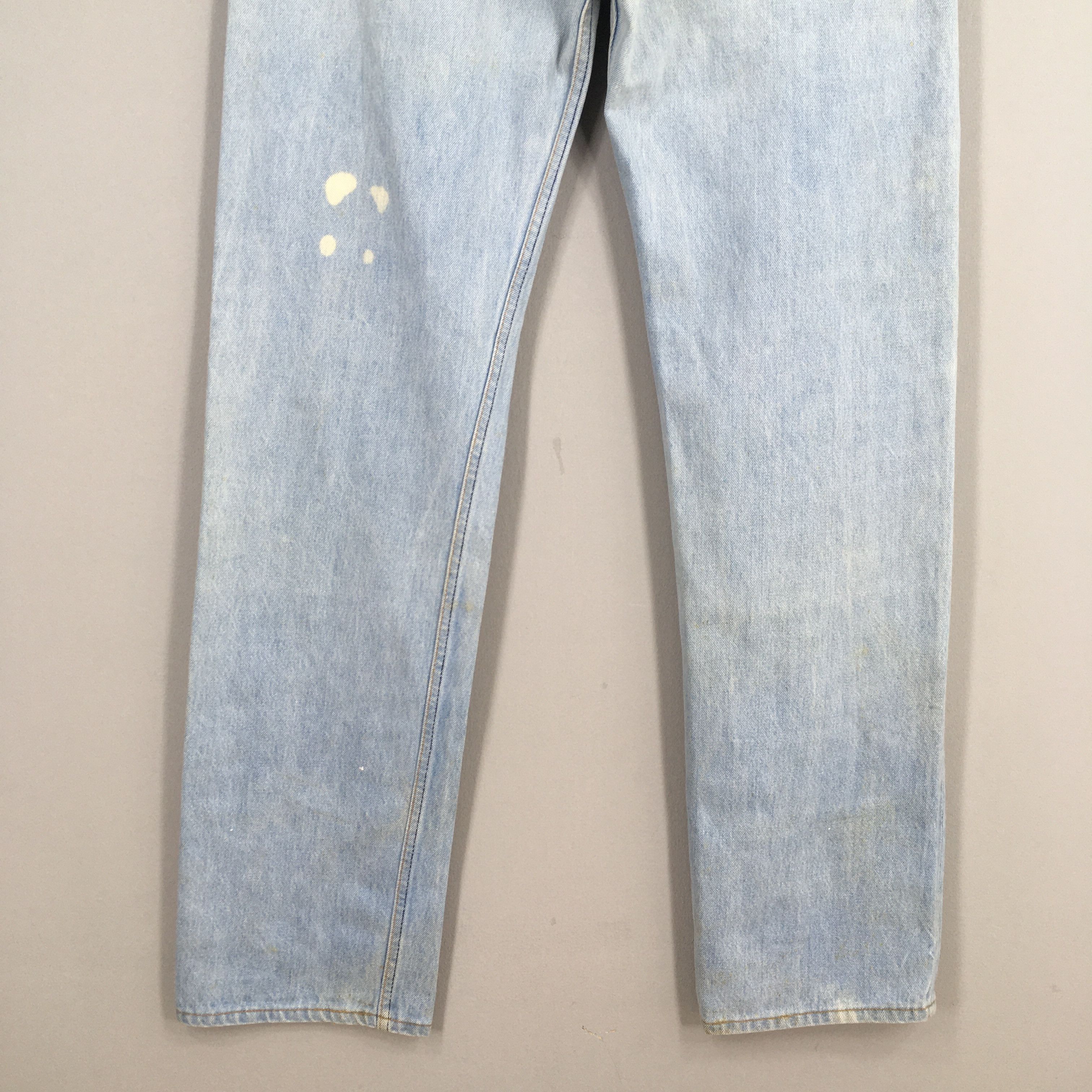 Levi's Size 38x35.5 Vintage 90s Levi's 501 Faded Blue Jeans Size US 30 / EU 46 - 10 Thumbnail