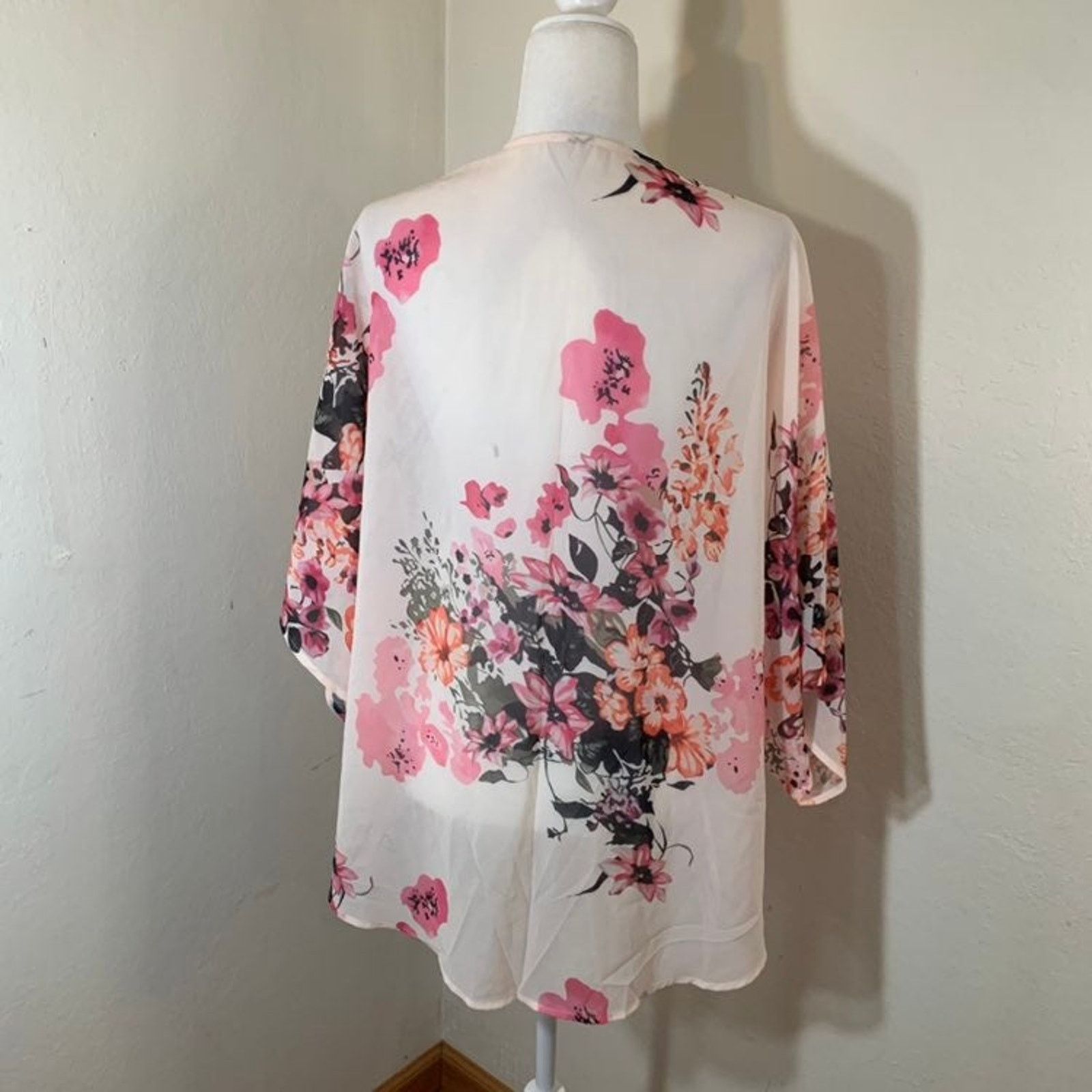 Other Pink Floral Women Top Cardigan size S Size S / US 4 / IT 40 - 4 Thumbnail