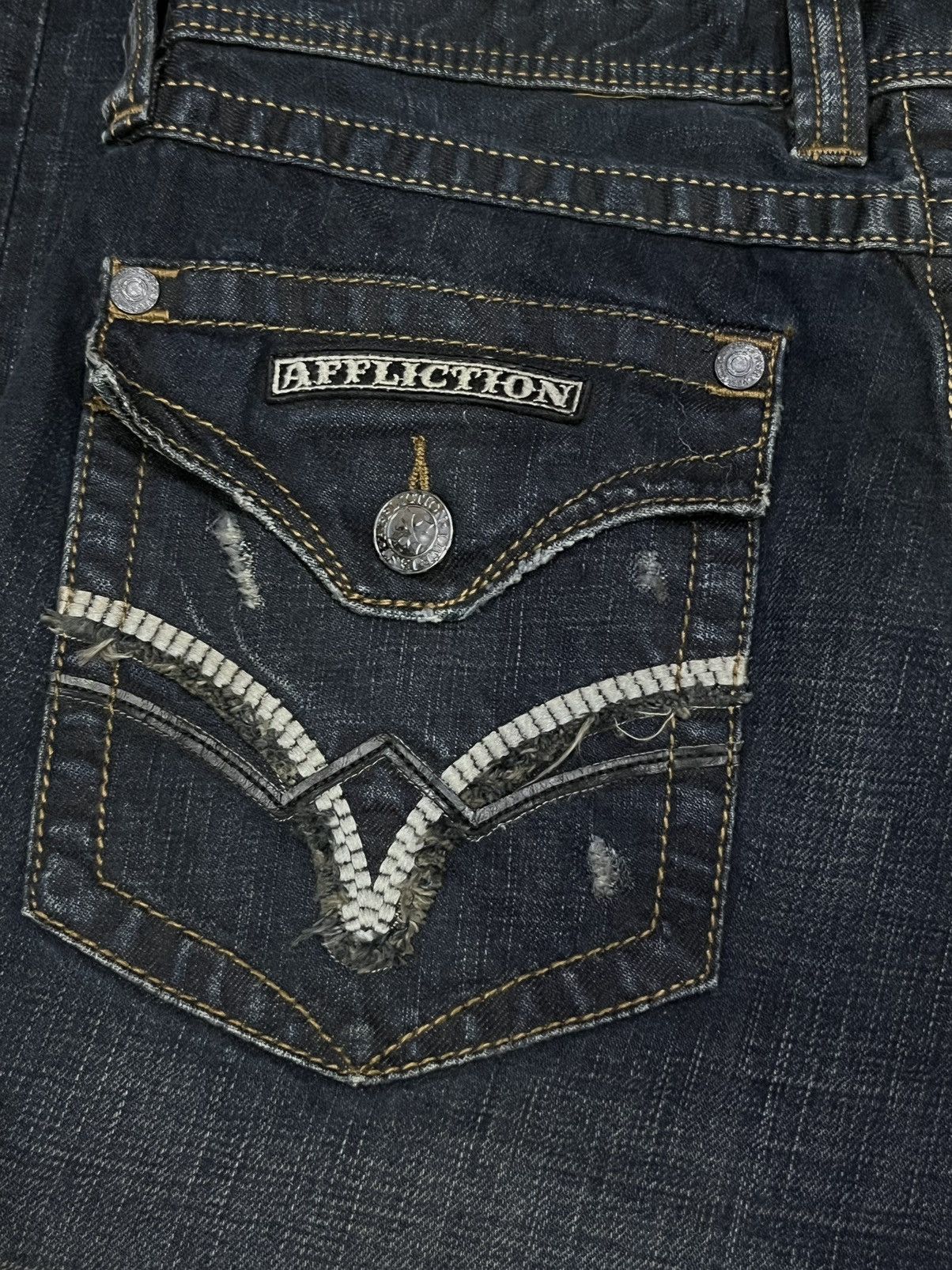 Affliction 💀AFFLICTION BLAKE RELAXED STRAIGHT SKULL LOST SOULS Ripped Size US 31 - 7 Thumbnail