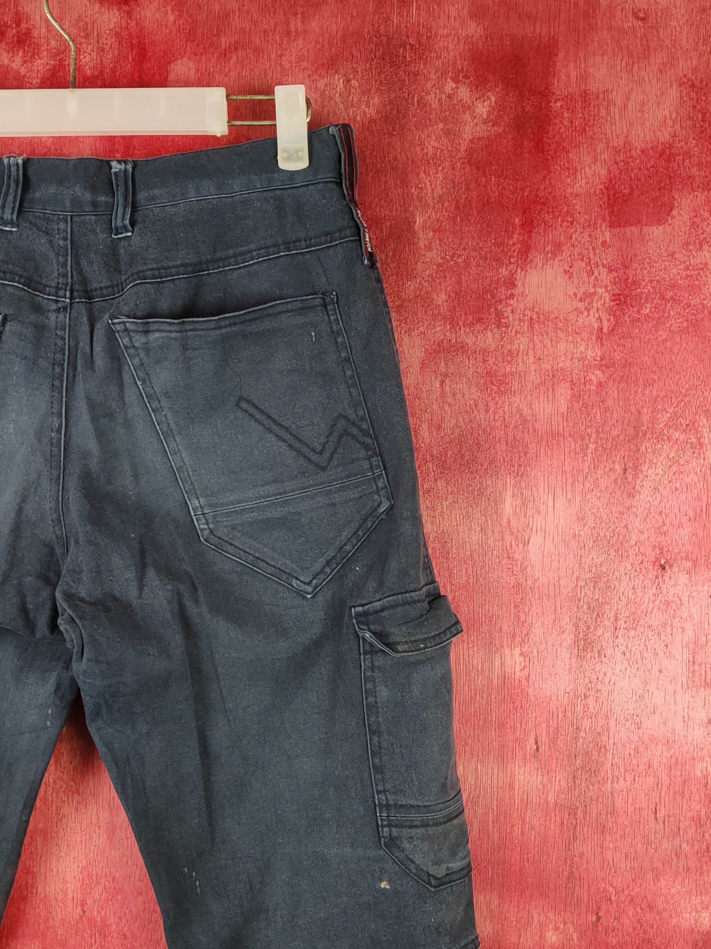 Japanese Brand Japanese Brand Dark Blue Multipocket Jogger Pants #S1272 Size US 29 - 12 Thumbnail