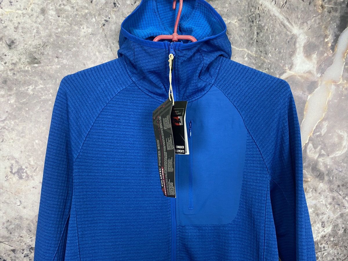 The Mountain × Warehouse Men’s Mountain Warehouse Ultra Sweatshirt Outdoor Size M Size US M / EU 48-50 / 2 - 2 Thumbnail
