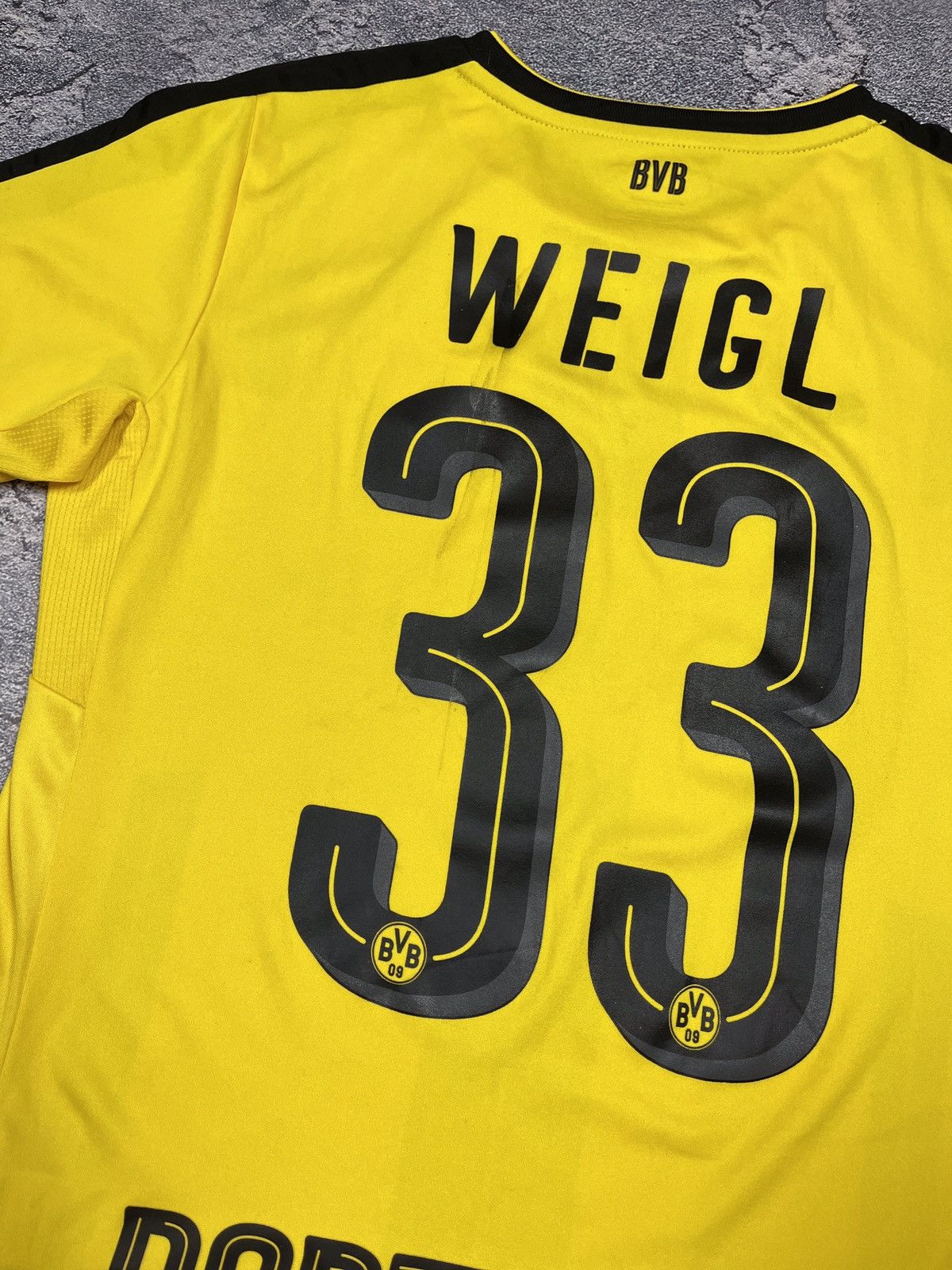Puma × Vintage 2016 - 2017 Borussia Dortmund cup shirt Jersey Soccer Size US S / EU 44-46 / 1 - 8 Thumbnail