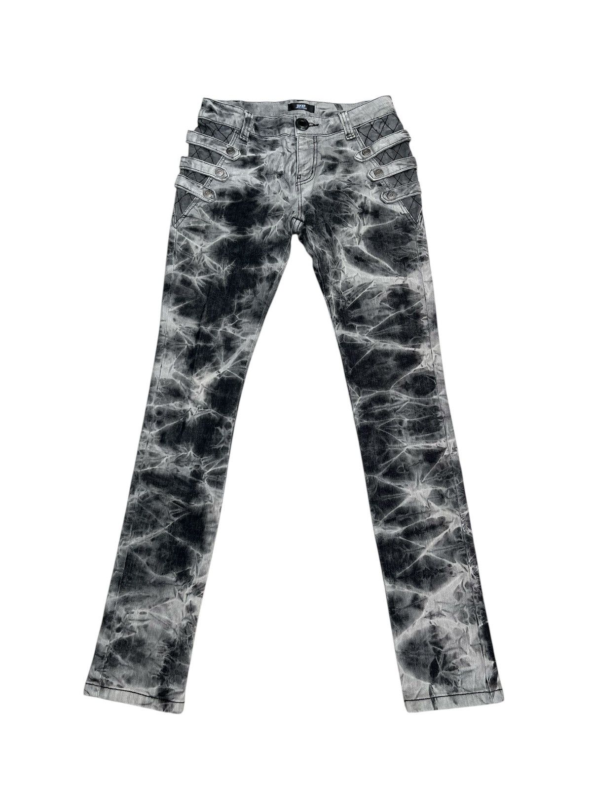 Rhu Rhu Punk Bondage Smoke Rise Scretchable Slim Jeans