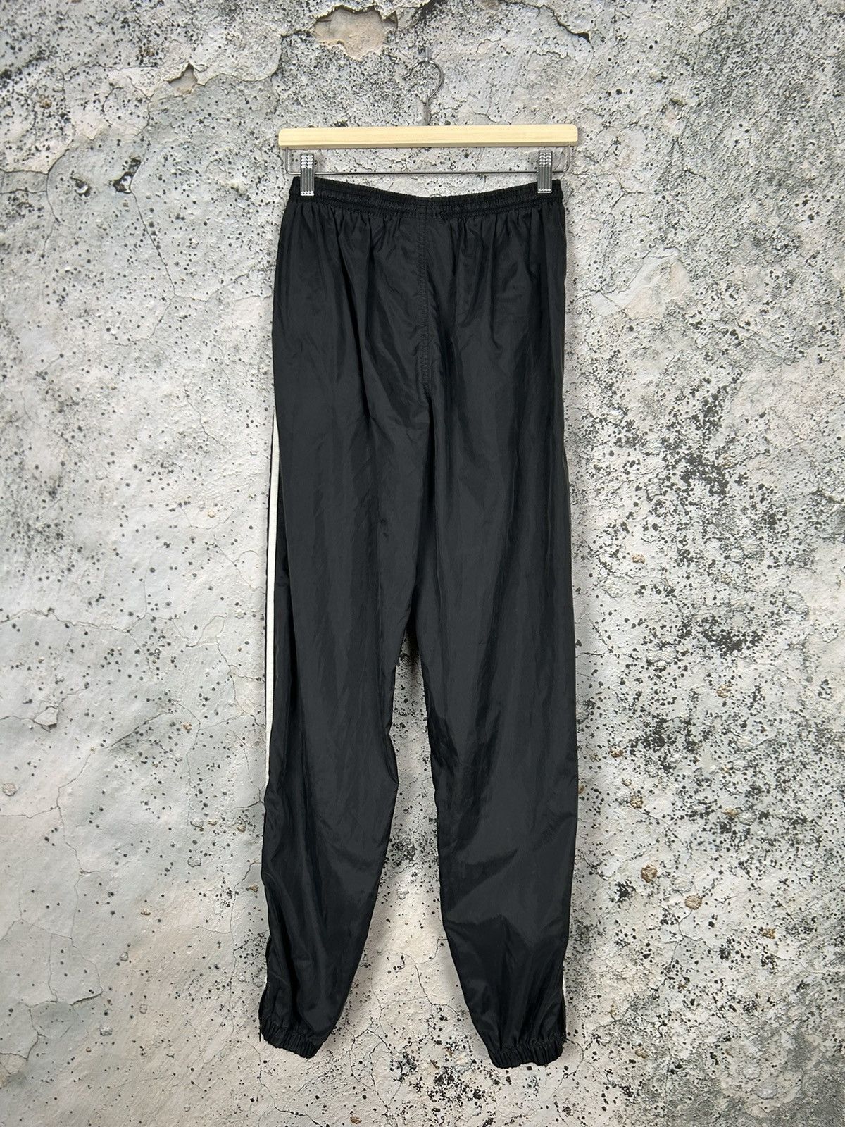 Adidas Vintage Adidas 90s Three Stripes Sportswear Sweatpants Size US 30 / EU 46 - 4 Thumbnail