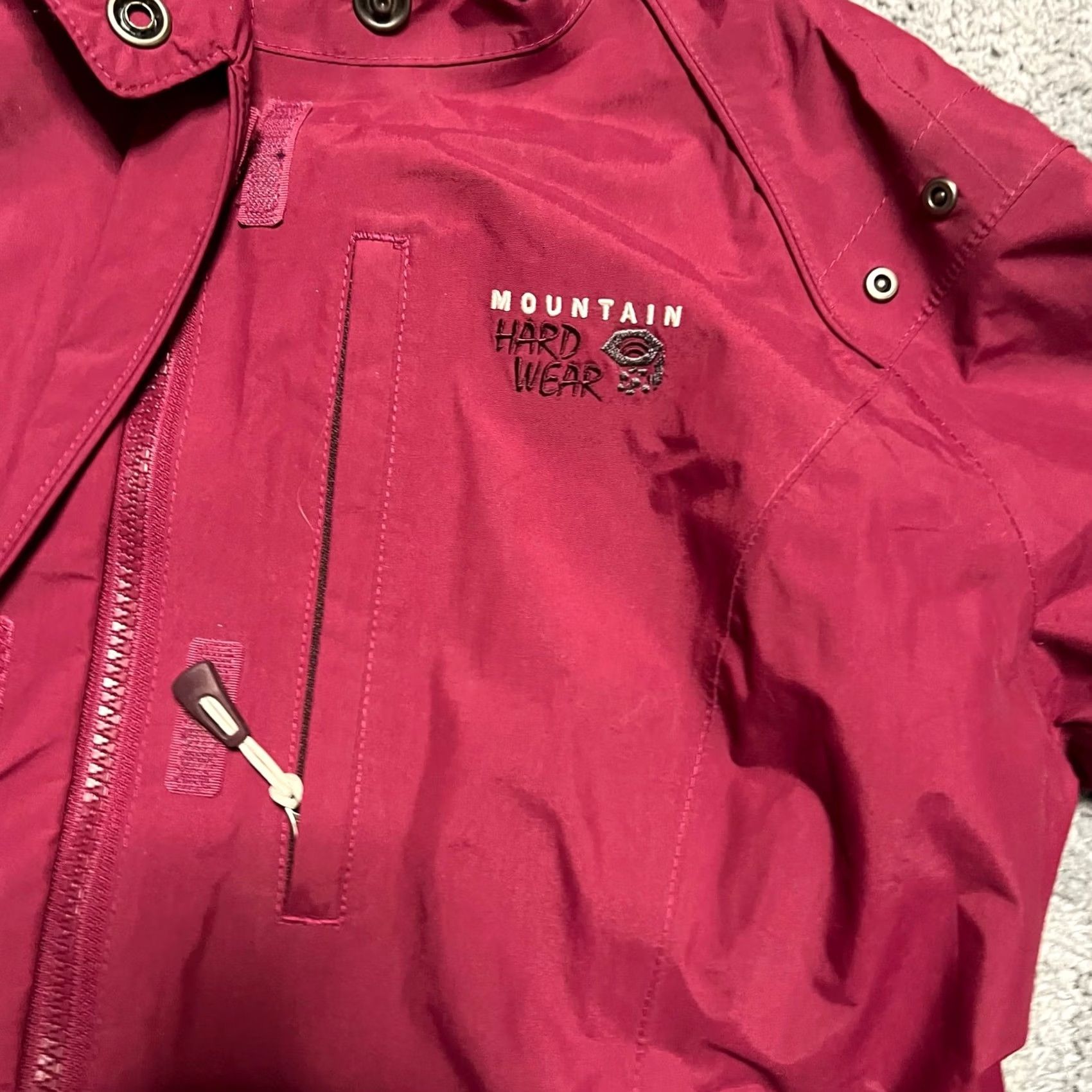 Mountain Hardwear Mountain Hardwear Jacket Womens Small Pink Hooded Rain Nylon Coat S Womens Jacket Nylon Pink Hooded Rain Coat Size S / US 4 / IT 40 - 2 Thumbnail