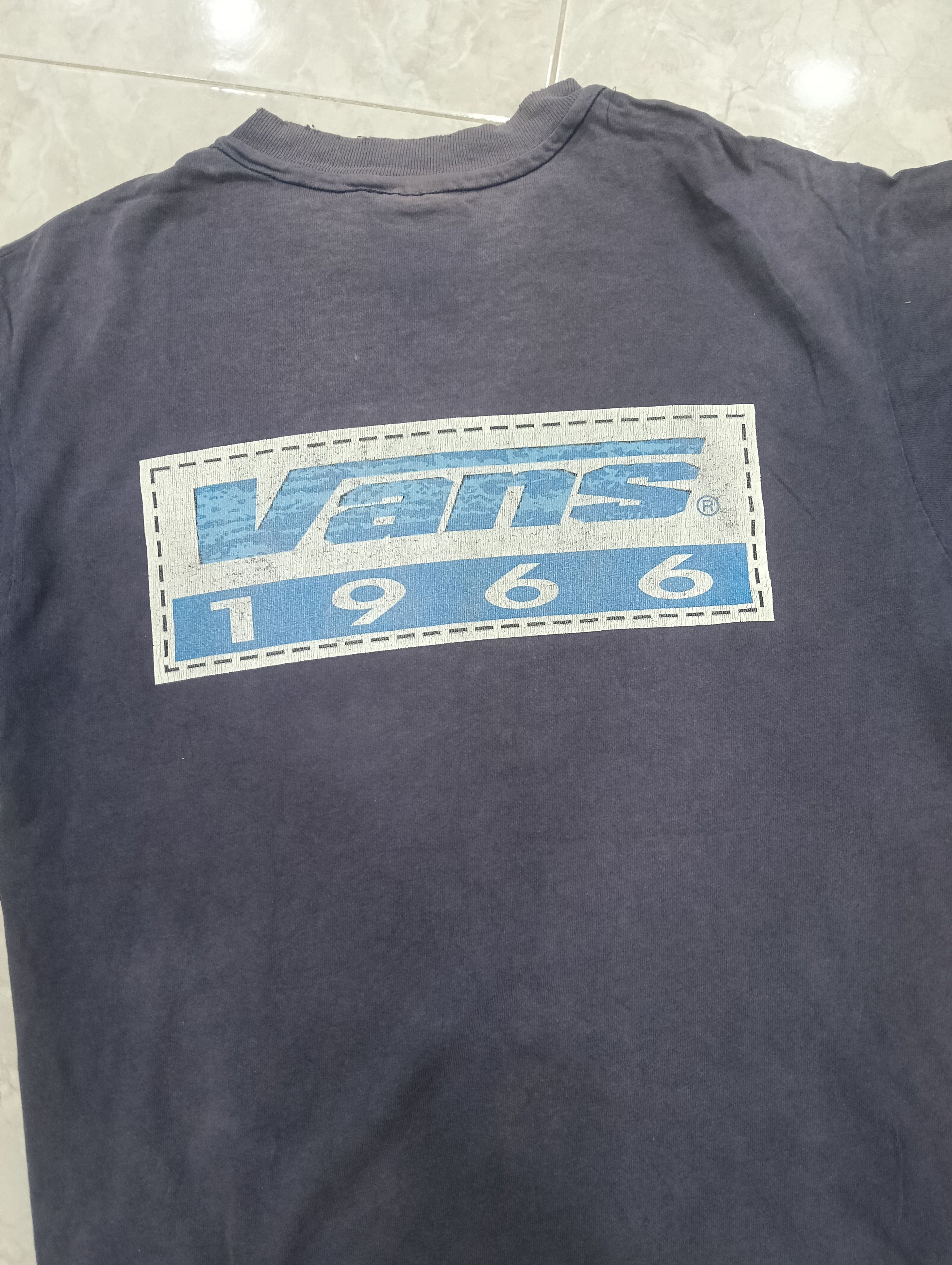 Vans OldSkool Vans Rare Shirt Size US M / EU 48-50 / 2 - 1 Thumbnail