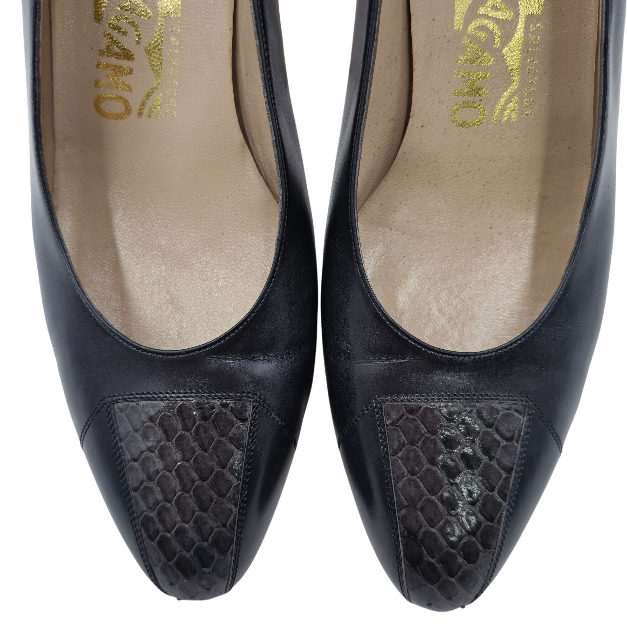 Salvatore Ferragamo Vintage Salvatore Ferragamo Women 9AA Gray Snakeskin Leather Size US 9 / IT 39 - 9 Thumbnail