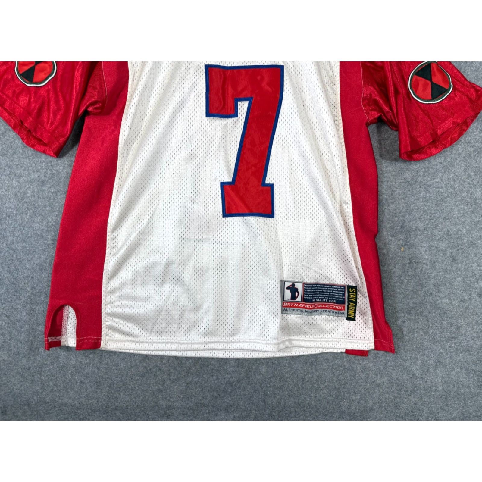 Vintage VINTAGE Battlefield Collection US Army 7 ID 7th Infantry Division Jersey Men L Red White Size US L / EU 52-54 / 3 - 5 Thumbnail