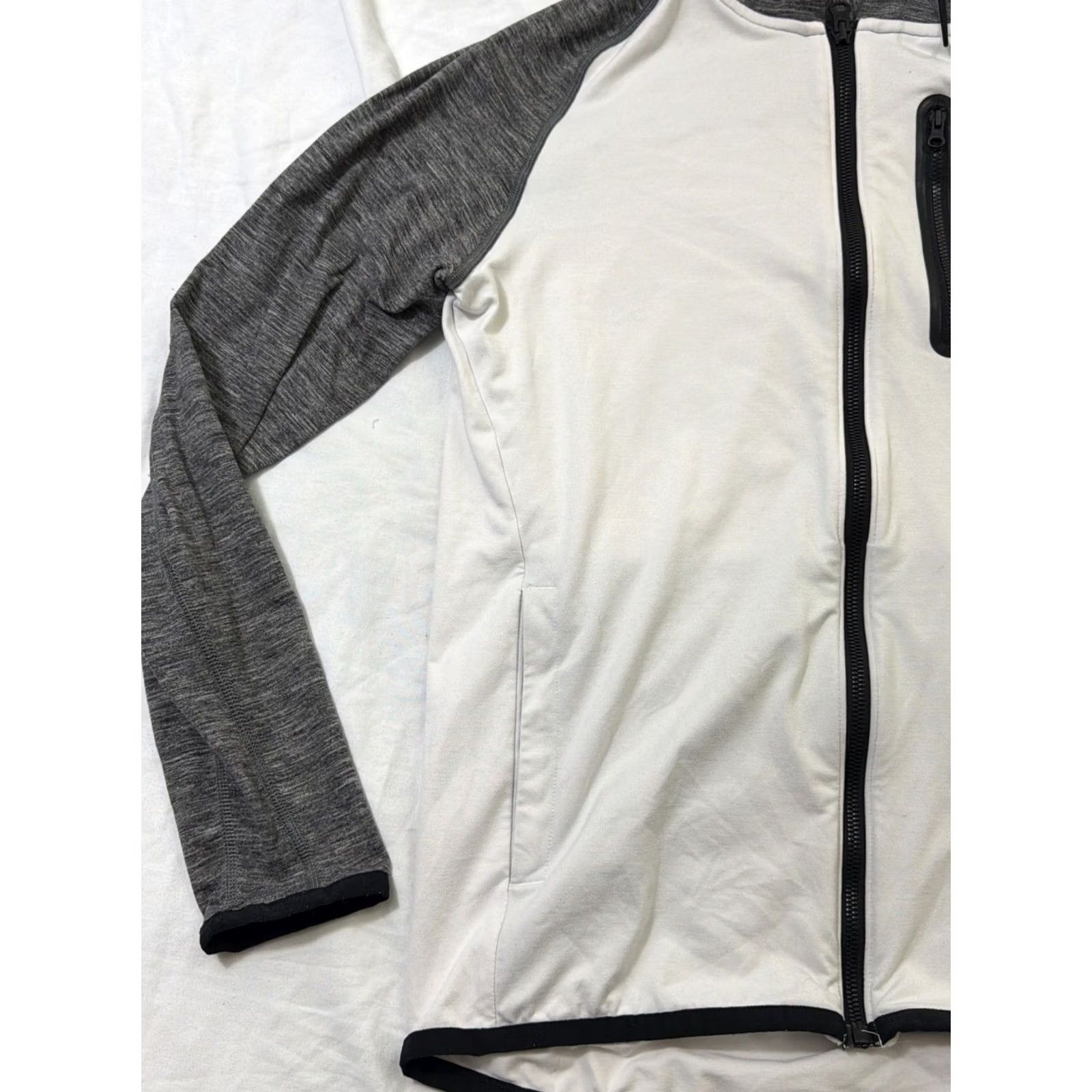 American Eagle Outfitters American Eagle Outfitters Active 360 Flex Hoodie Mens Small Gray Full Zip Size US S / EU 44-46 / 1 - 3 Thumbnail