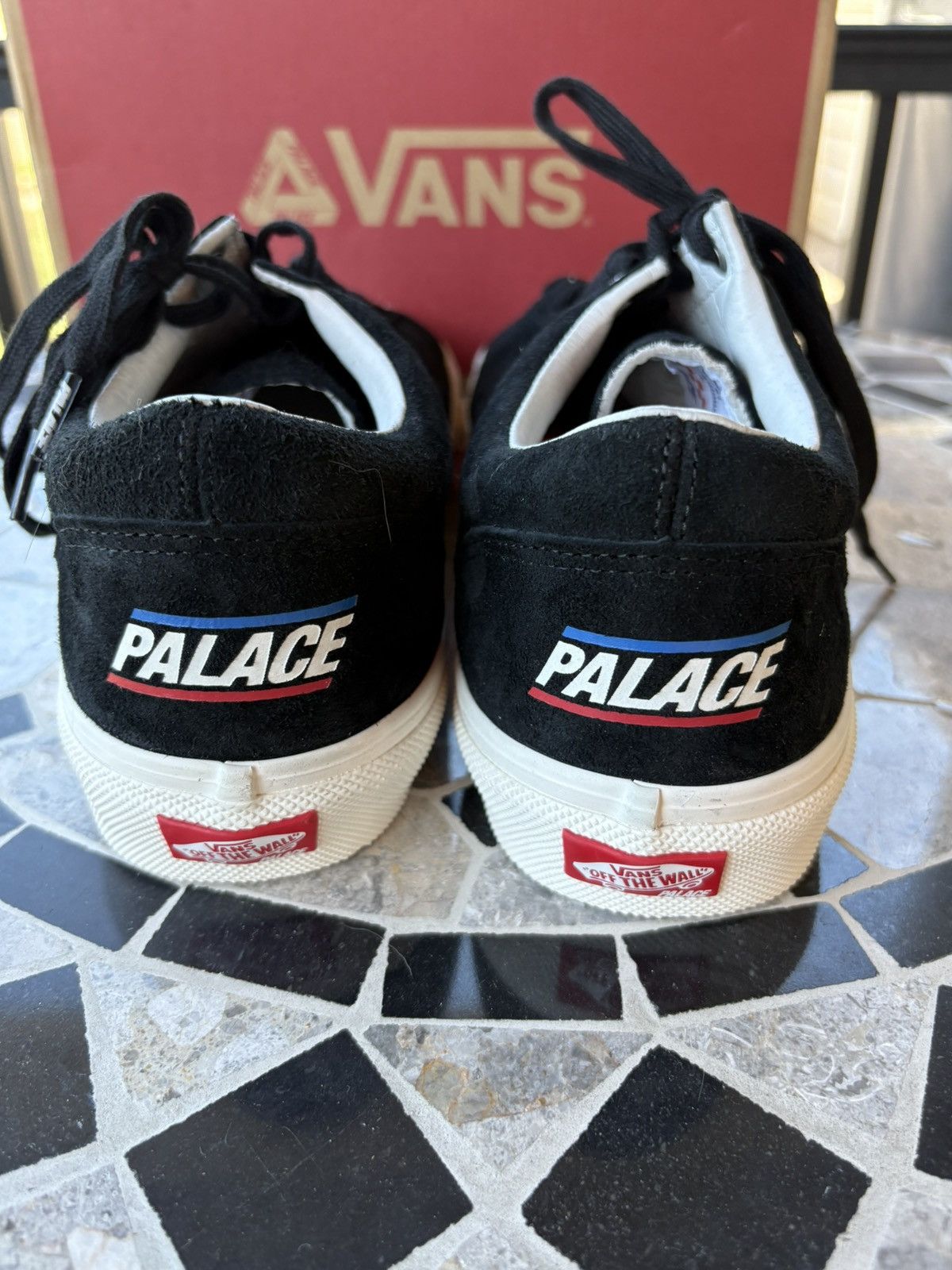 Palace Vans Palace low top sneaker collab Size US 12 / EU 45 - 5 Thumbnail