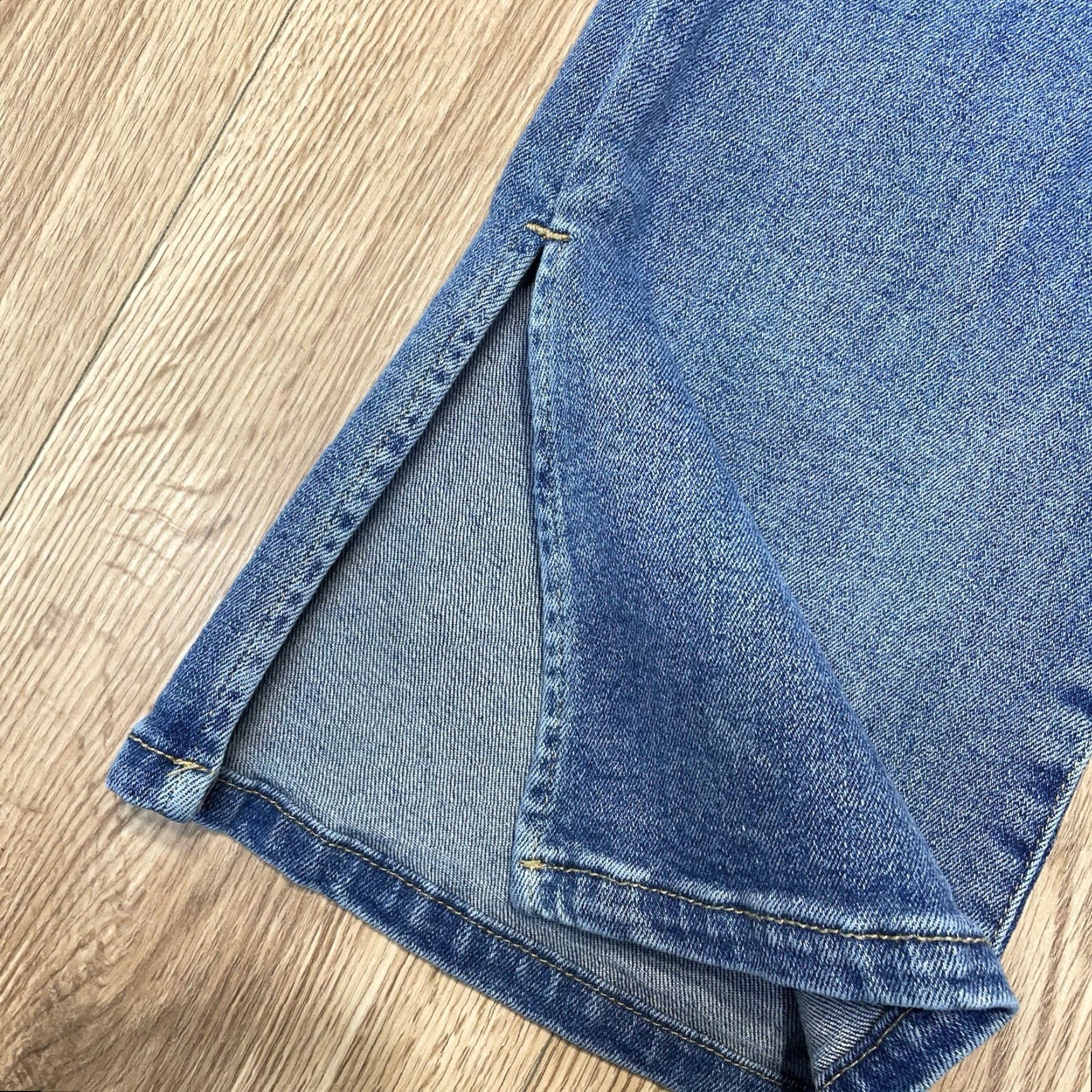 Vintage VINTAGE BLANKNYC High Rise Mini Flare Jeans Womens Size 30 Blue Stretch Denim Ankle Slit Size 30" / US 8 / IT 44 - 3 Thumbnail