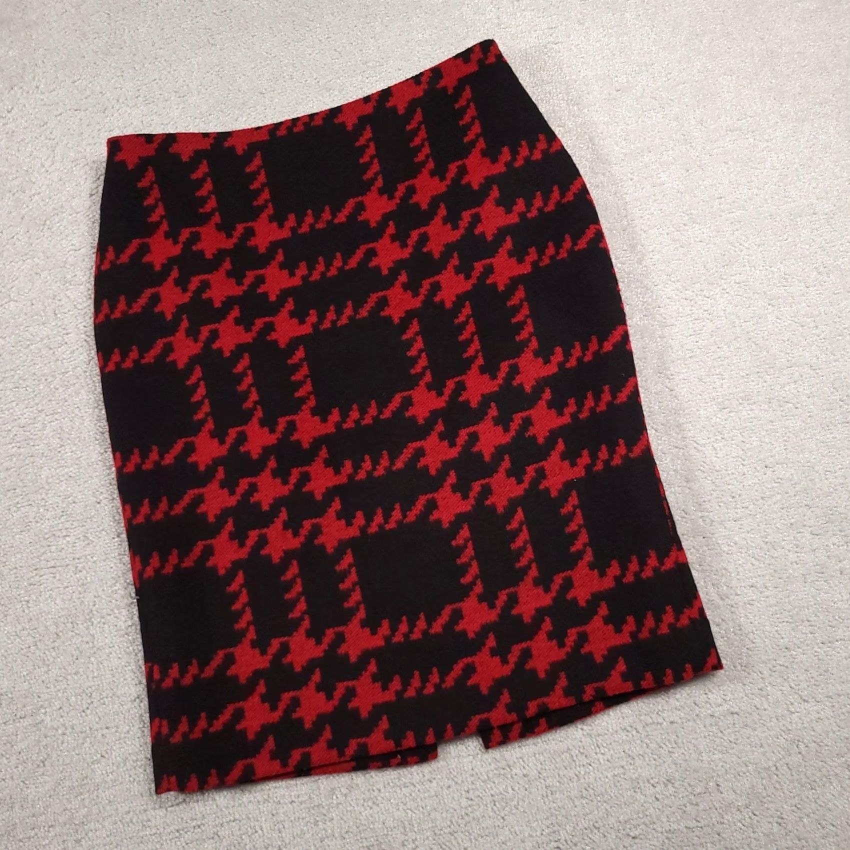 Talbots Talbots Skirt Womens 6 Red Houndstooth Wool Blend Pencil Lined Career Work Size 28" / US 6 / IT 42 - 2 Thumbnail