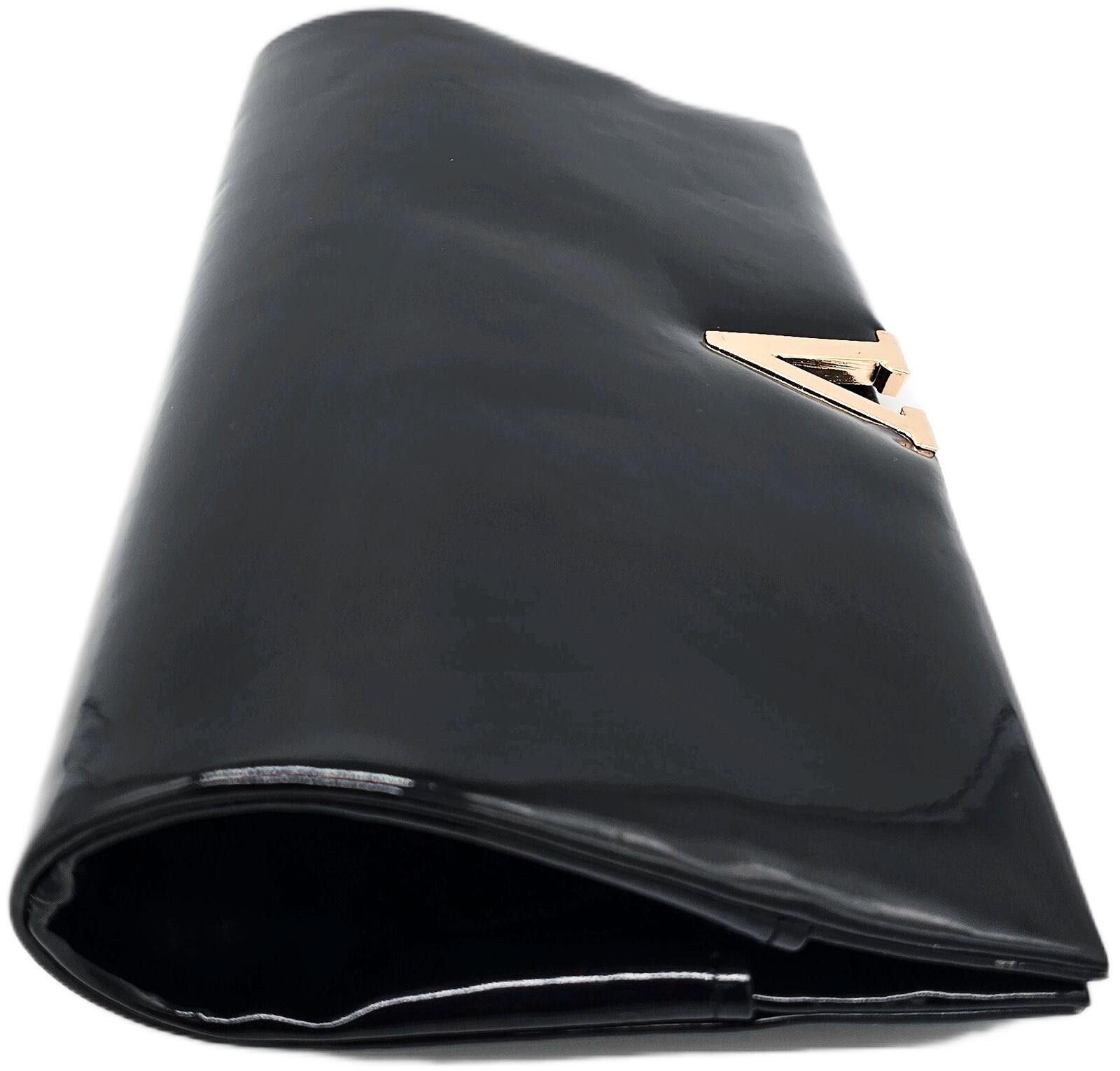 Other Black Faux Leather Clutch with Gold Chain Size ONE SIZE - 5 Thumbnail