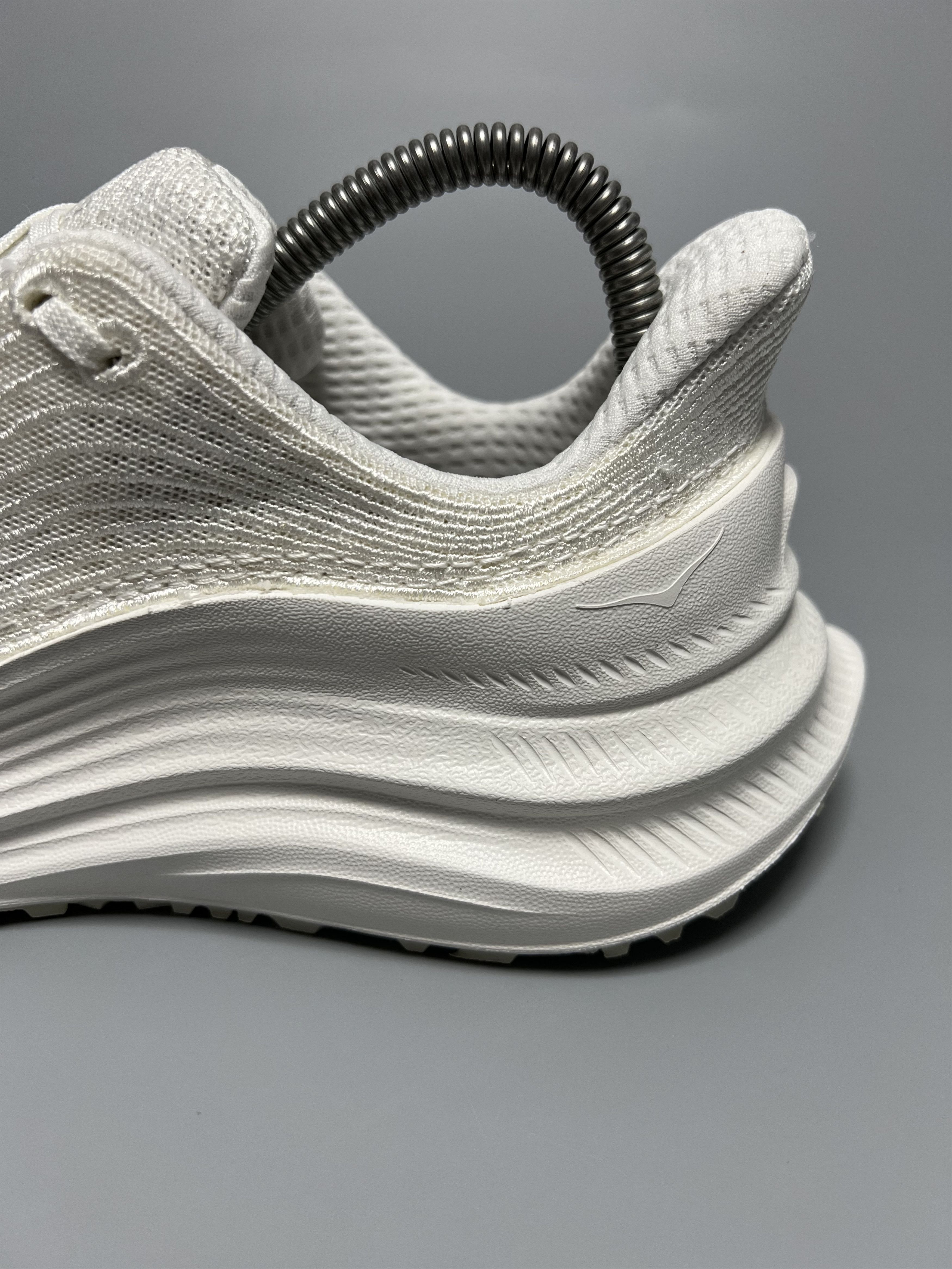 Hoka Hoka One One U Thoughtful Creation White Sneakers Size US 5.5 / IT 35.5 - 11 Thumbnail
