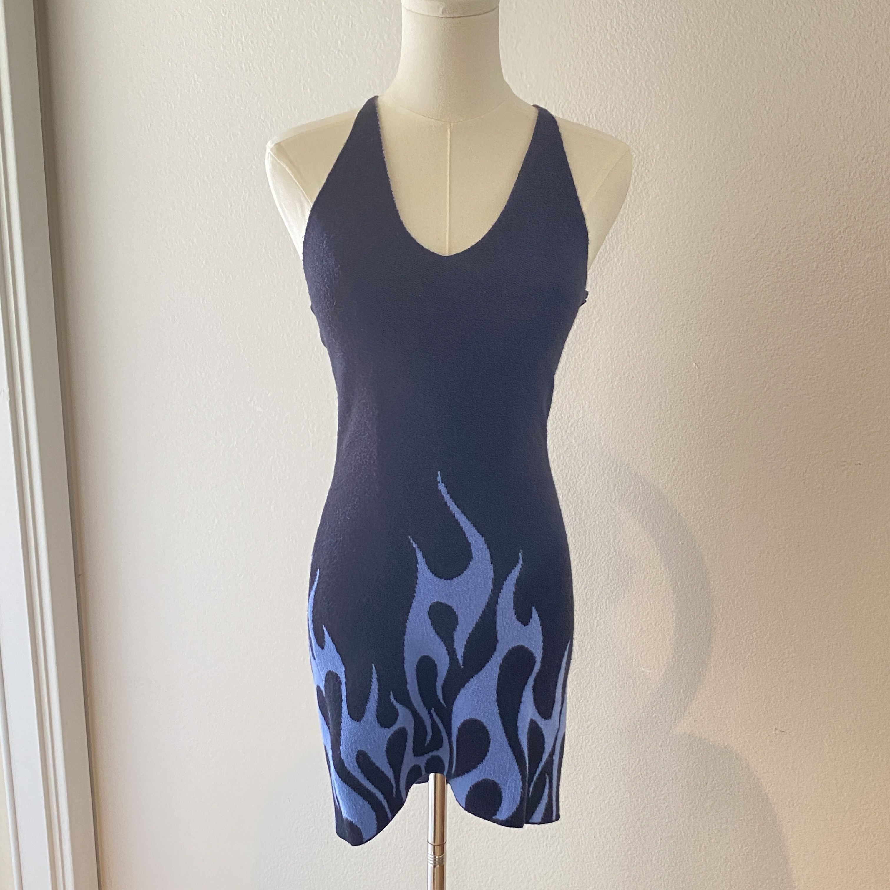 Forever 21 Forever 21 Flames Halter Bodycon Dress Size Small Knit Size S / US 4 / IT 40 - 1 Thumbnail