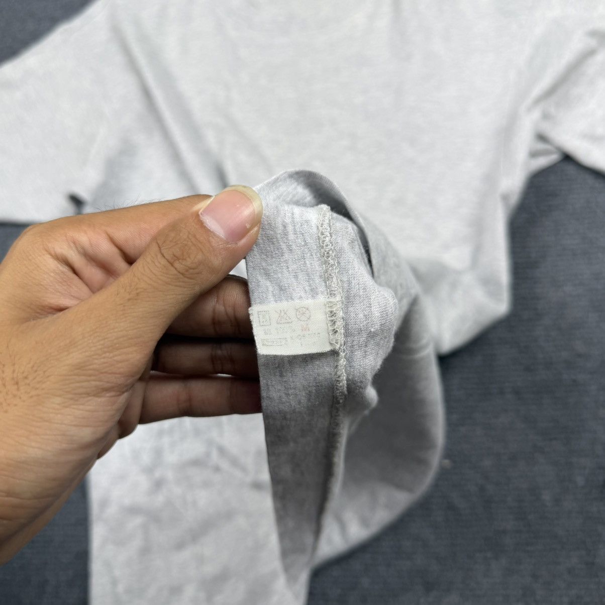 Issey Miyake Vintage Issey Miyake "I.S. Miyake Design Studio" Logo Tee Size US M / EU 48-50 / 2 - 6 Thumbnail