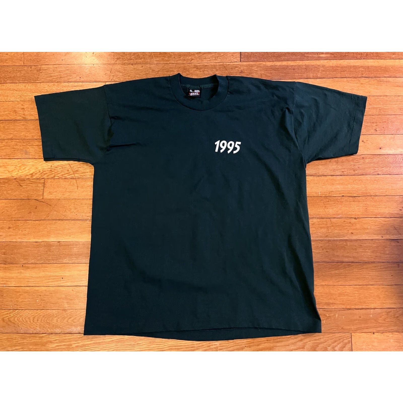 Fruit Of The Loom VINTAGE Camp Weitzel Lake Champlain Wesport New York 1995 Shirt Men’s XL Green T-Shirt Graphic Print Logo Double-Sided Size US XL / EU 56 / 4 - 2 Thumbnail