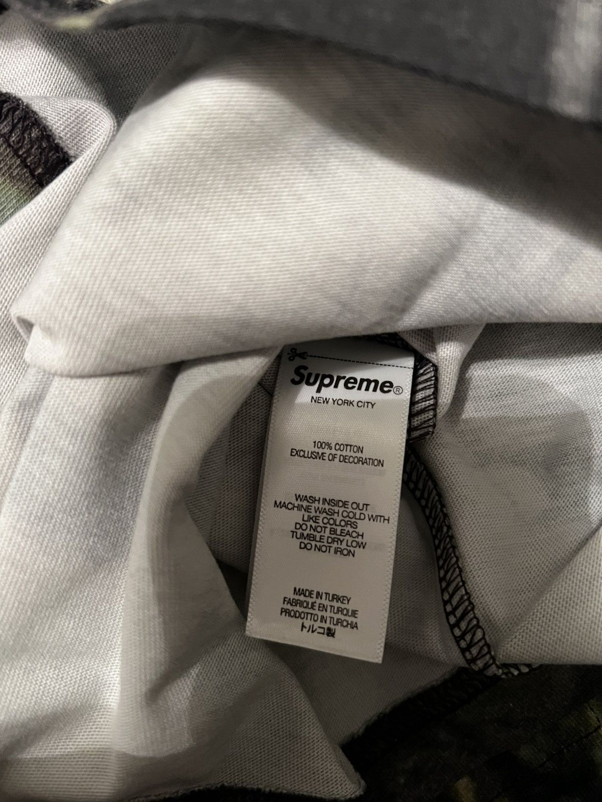 Supreme Supreme Shadows S/S Top Size US XL / EU 56 / 4 - 4 Thumbnail