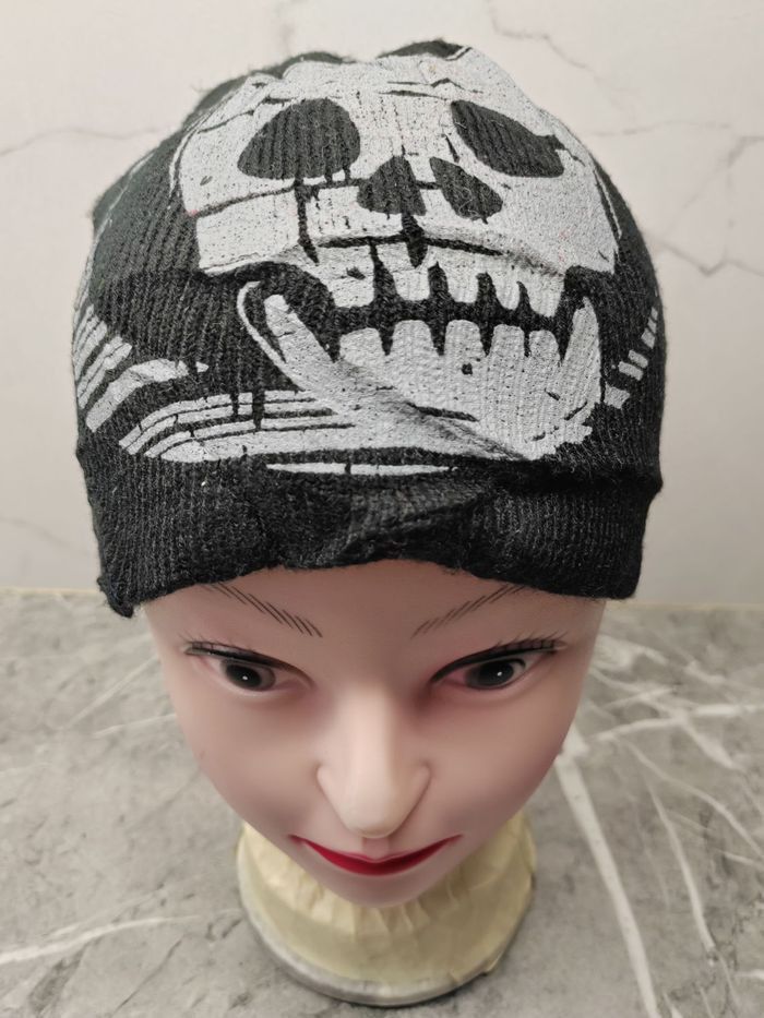 Japanese Brand Vintage Skulls Snowcap Beanie Size ONE SIZE - 1 Thumbnail