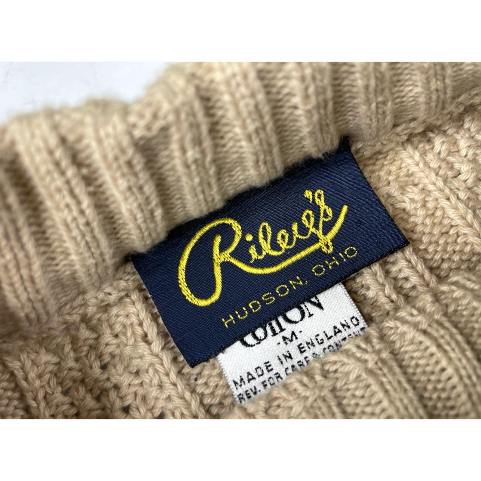 Vintage Riley’s Sweater Men Crew Neck Knit Heavyweight Cable-Knit Beige Cotton M Casual, Winter, Fall, Classic, Logo, Relaxed Fit Size US M / EU 48-50 / 2 - 3 Thumbnail