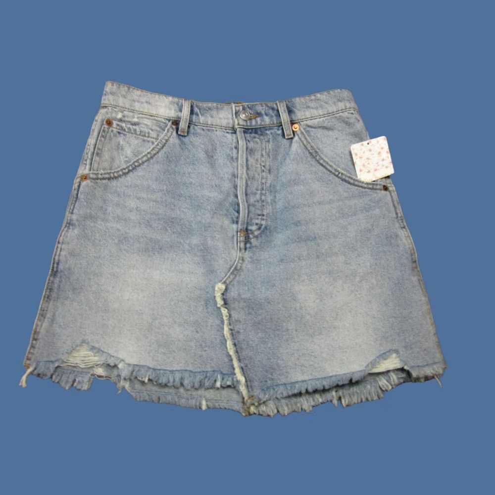 Free People Free People Blue Denim Skirt Womens A-Line Distressed Frayed Hem 28 Size 28" / US 6 / IT 42 - 1 Thumbnail