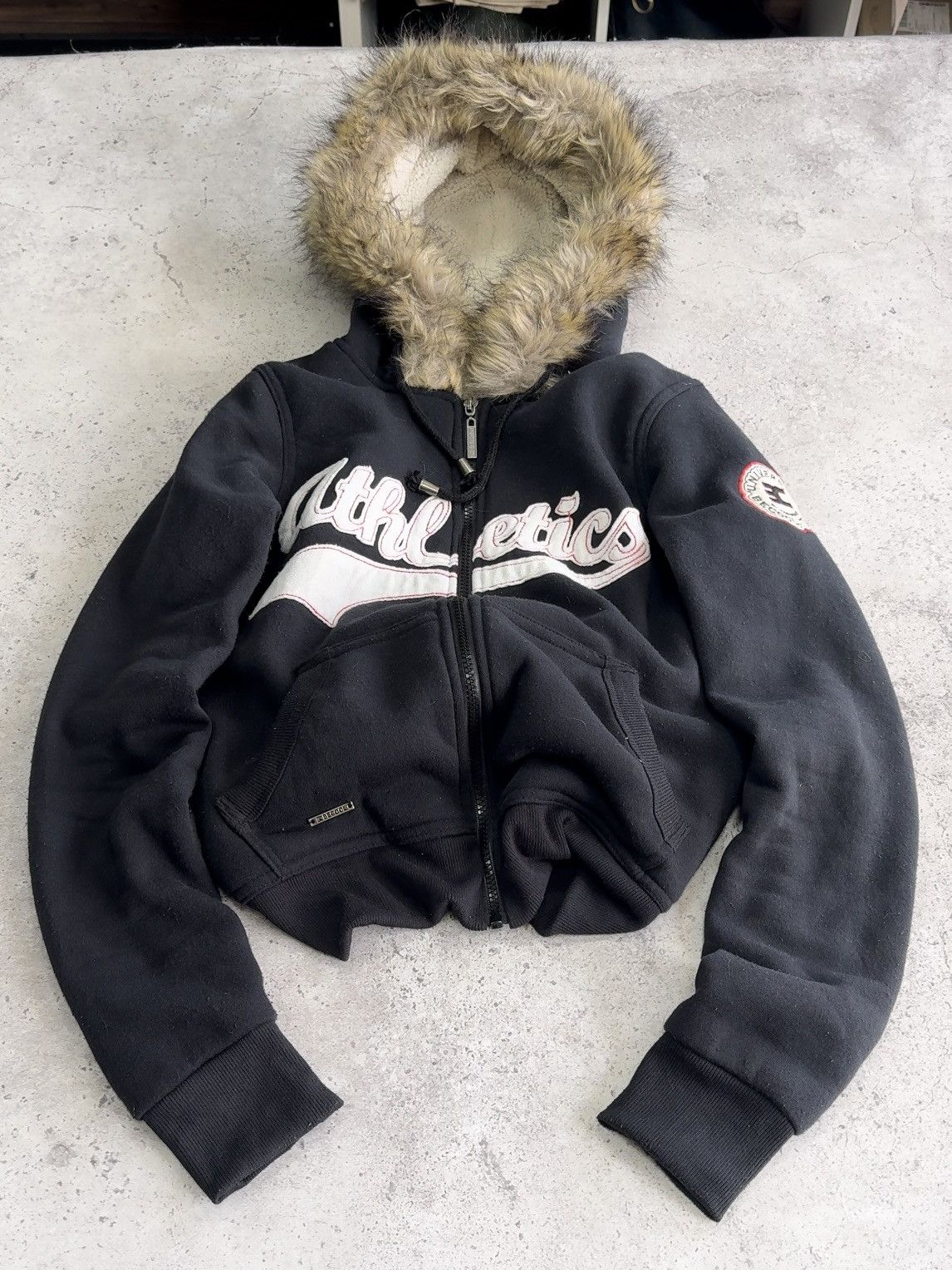 Hysteric Glamour Vintage Fur Hood Hysteric Glamour Style Hoodie Size US S / EU 44-46 / 1 - 1 Thumbnail