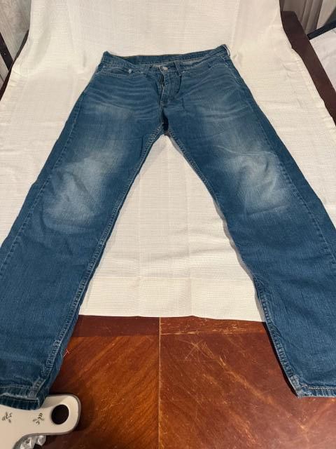 Levi's VINTAGE LEVIS 505 MEN'S BLUE JEANS SIZE 34X32. STRAIGHT LEG Size US 34 / EU 50 - 2 Thumbnail