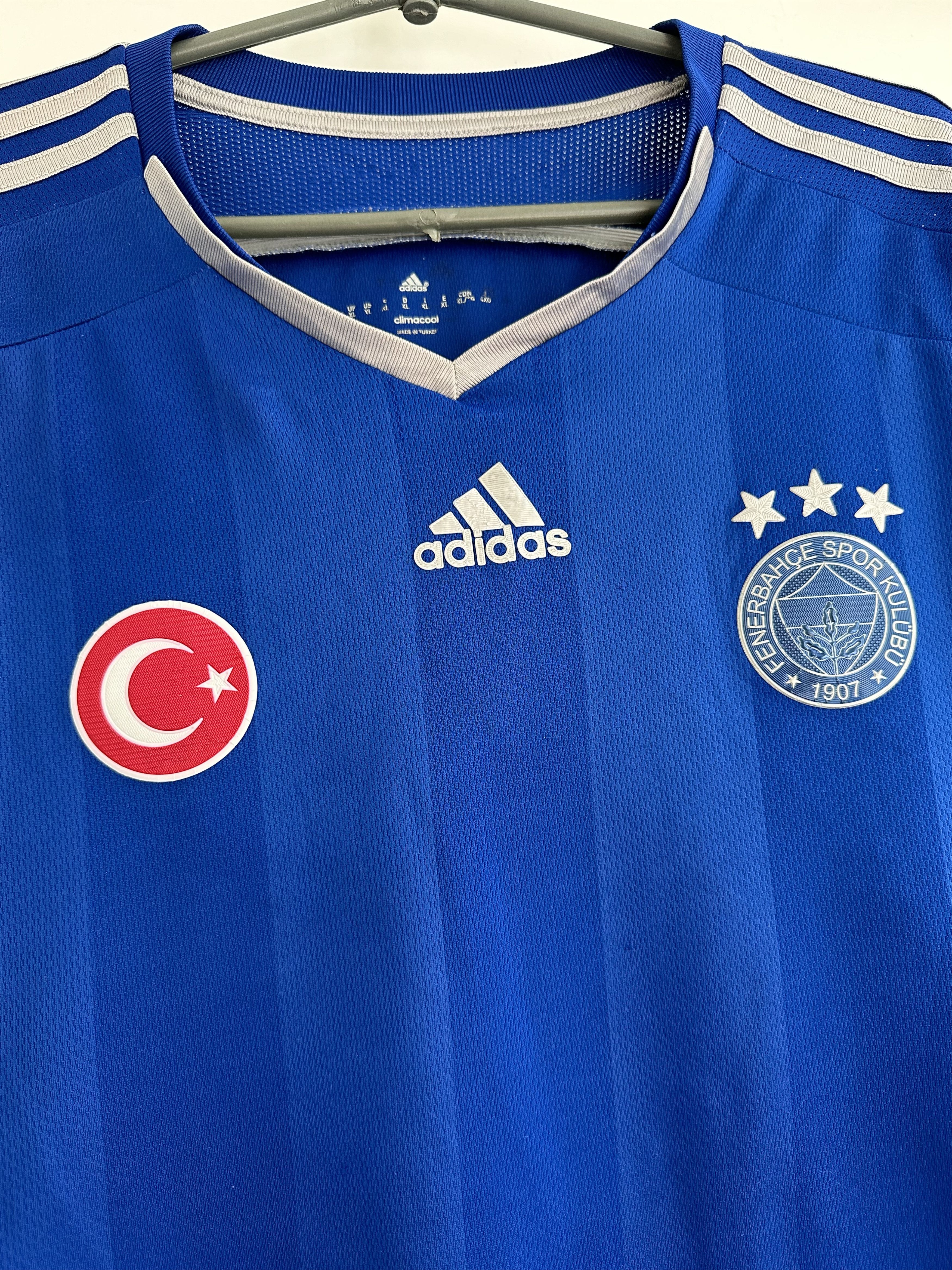Adidas Adidas Soccer Jersey t shirt Fenerbahce Size US XL / EU 56 / 4 - 3 Thumbnail