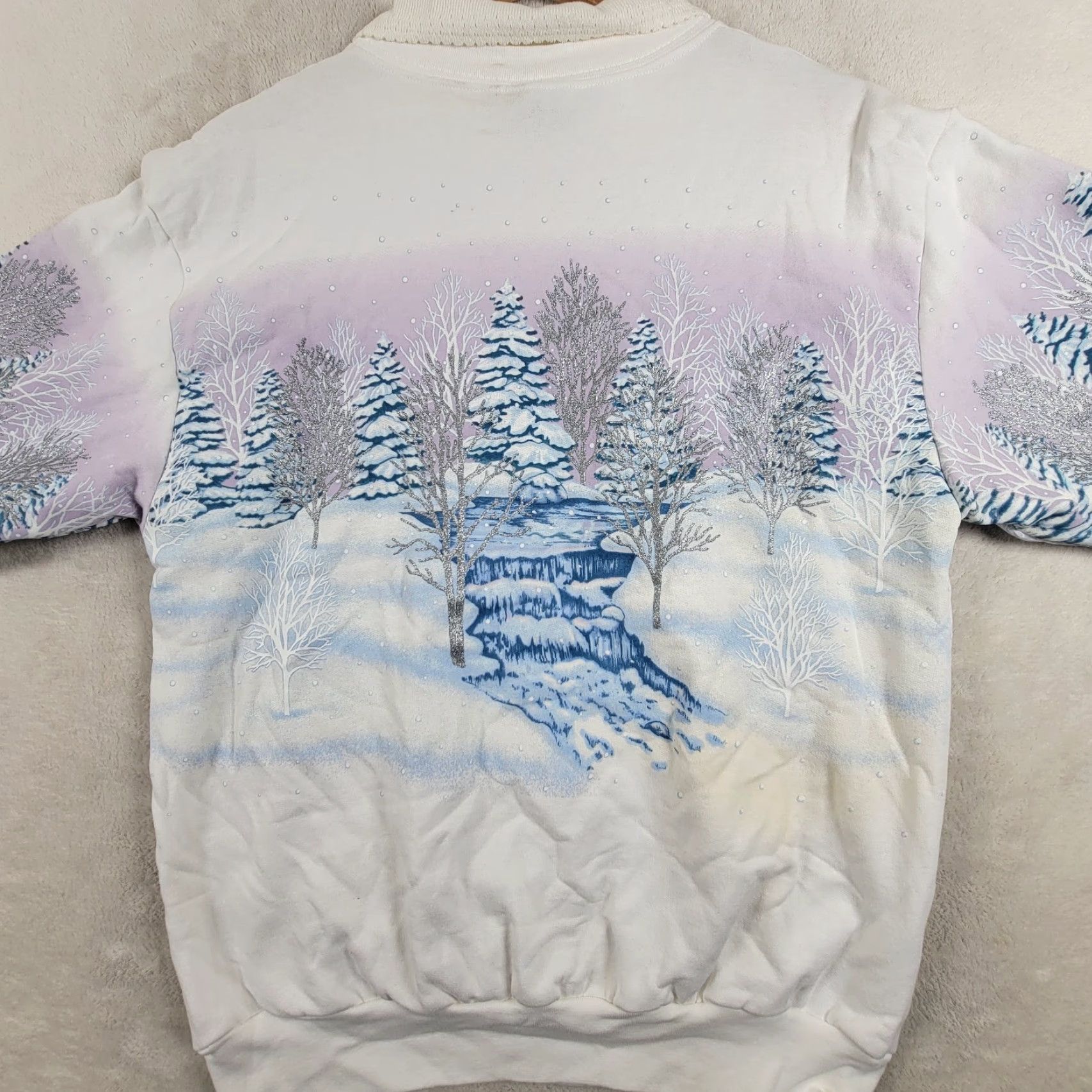 Vintage VINTAGE Morning Sun Sweatshirt Winter 90's All Over Waterfalls &Trees White M Womens USA Shirt Size M / US 6-8 / IT 42-44 - 3 Thumbnail