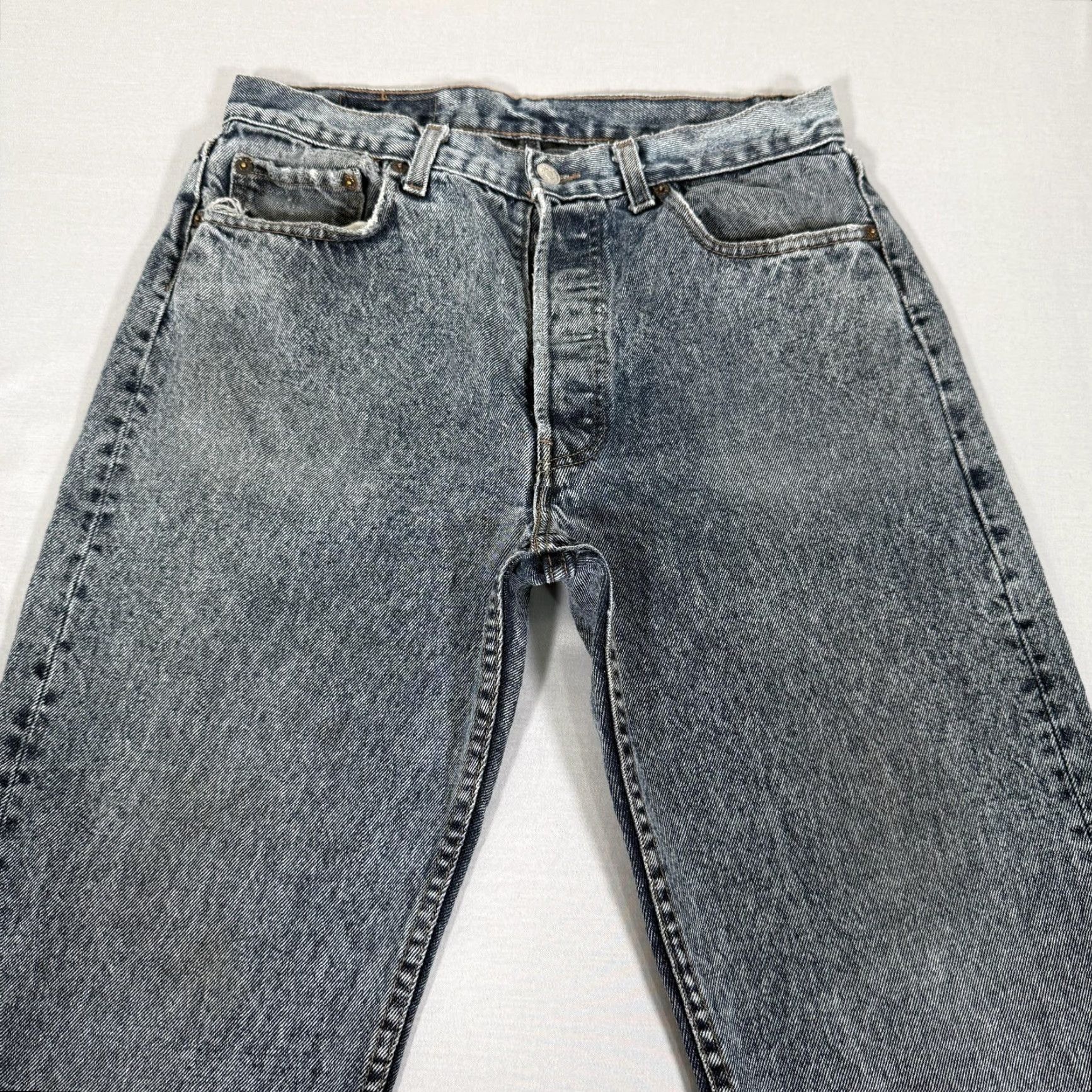 Levi's VINTAGE Levi's 501 Jeans Mens 30x30 Blue Straight Fit Denim Cowboy 90s Size US 30 / EU 46 - 2 Thumbnail